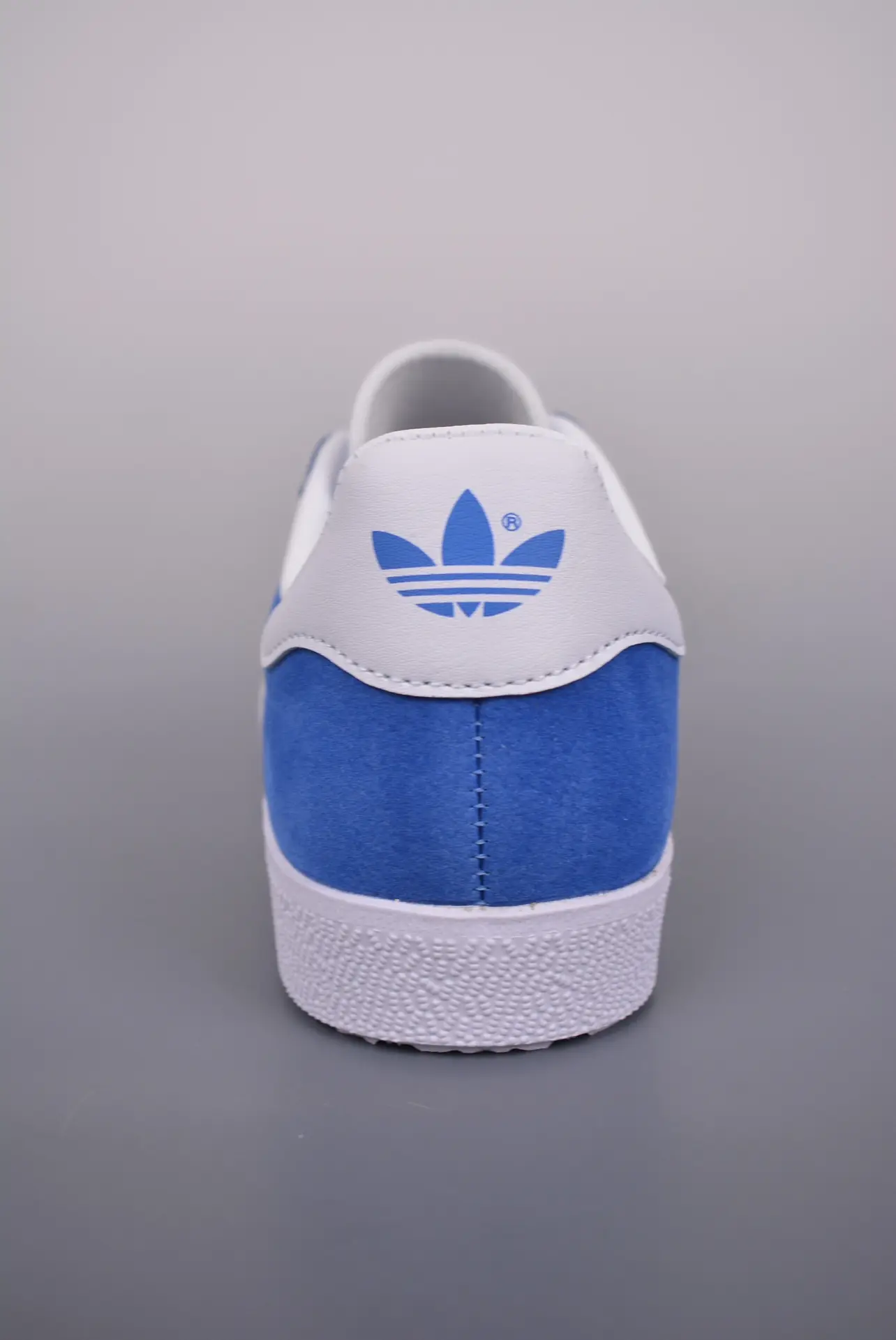 YASSW | Adidas Gazelle Blue White Sneakers - Authentic vs. Replica Comparison