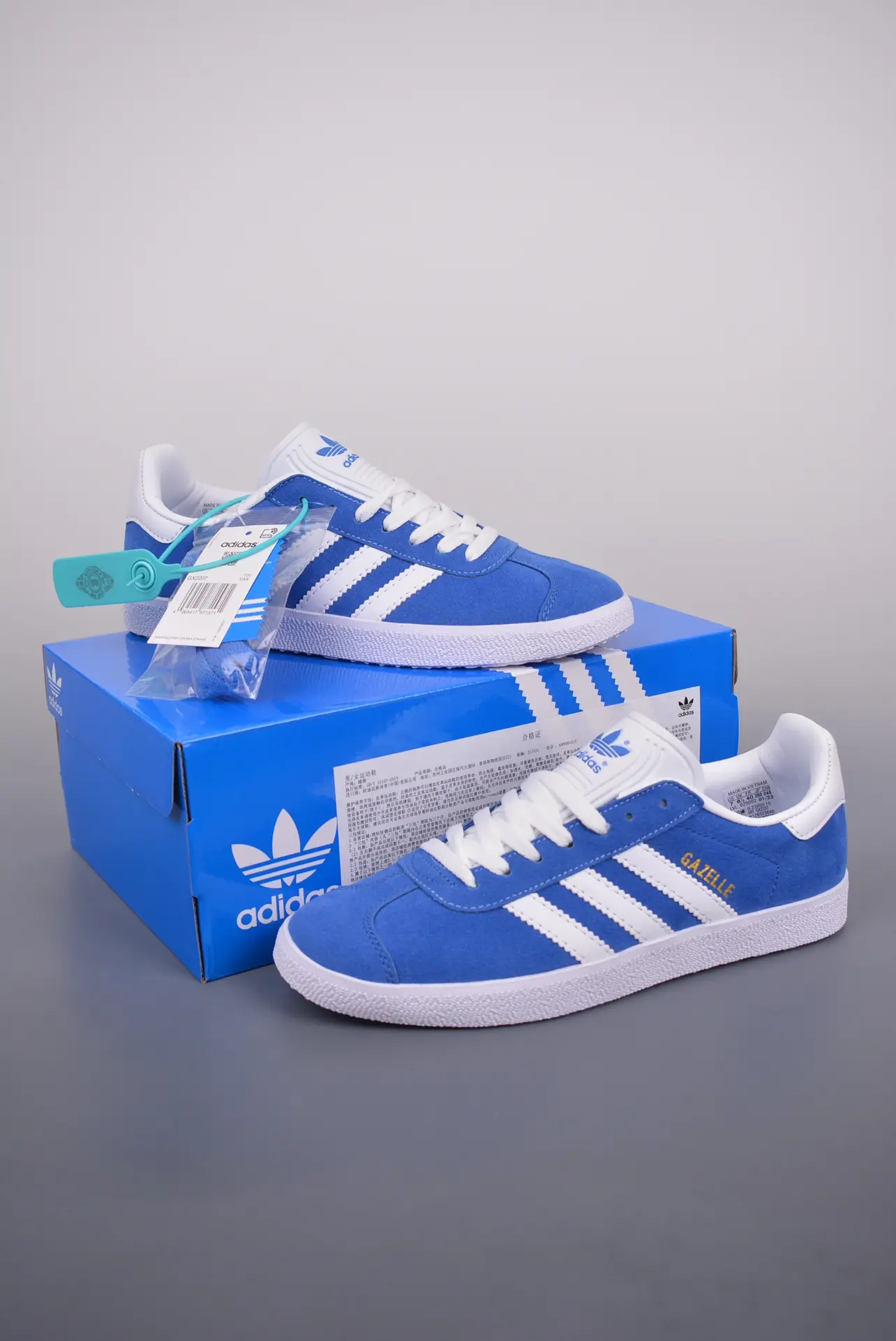 YASSW | Adidas Gazelle Blue White Sneakers - Authentic vs. Replica Comparison