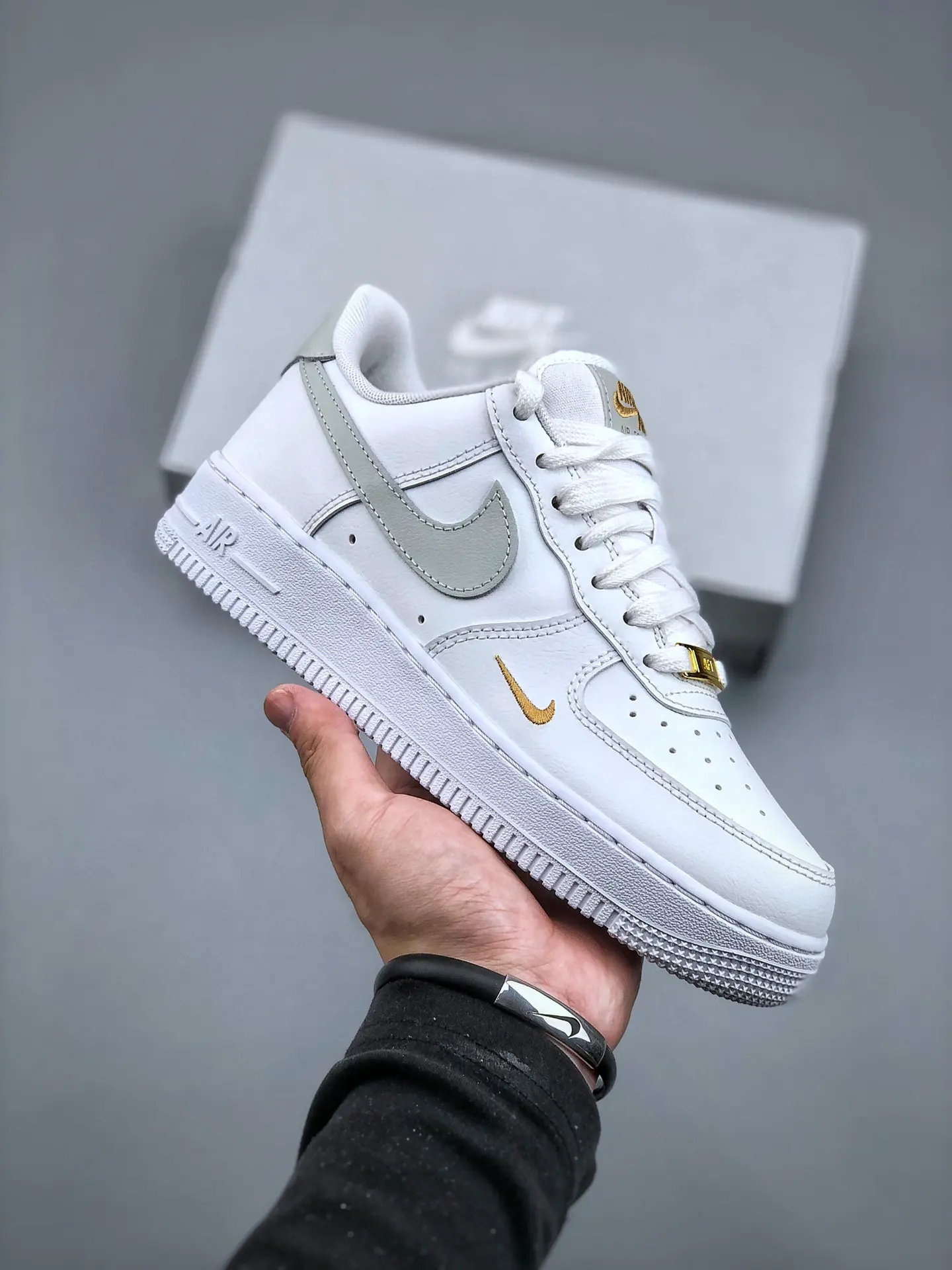 YASSW | Illusion Air Force 1 Custom: A Sneaker Enthusiast’s Dream