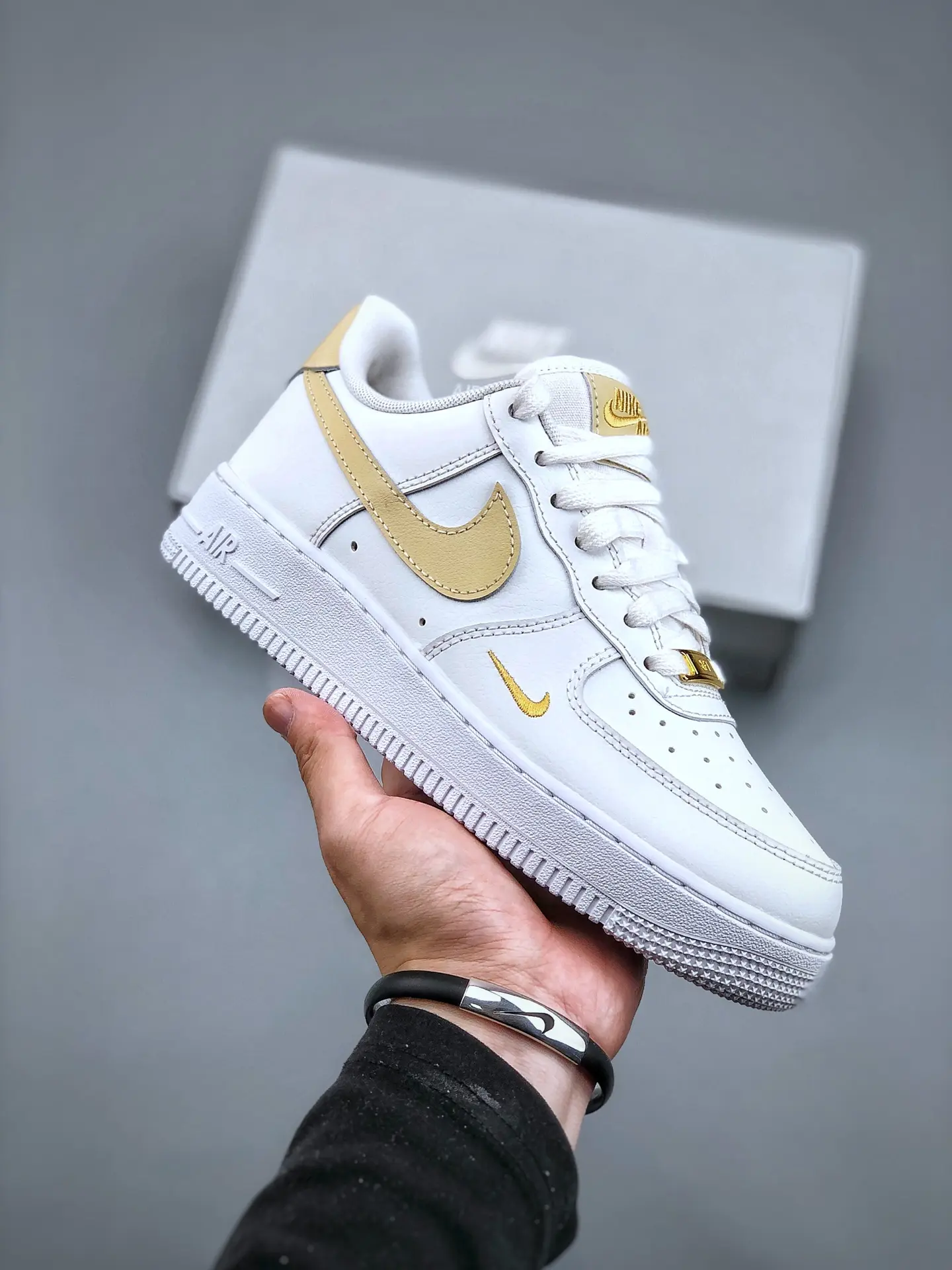 YASSW | Illusion Air Force 1 Custom: A Sneaker Enthusiast’s Dream