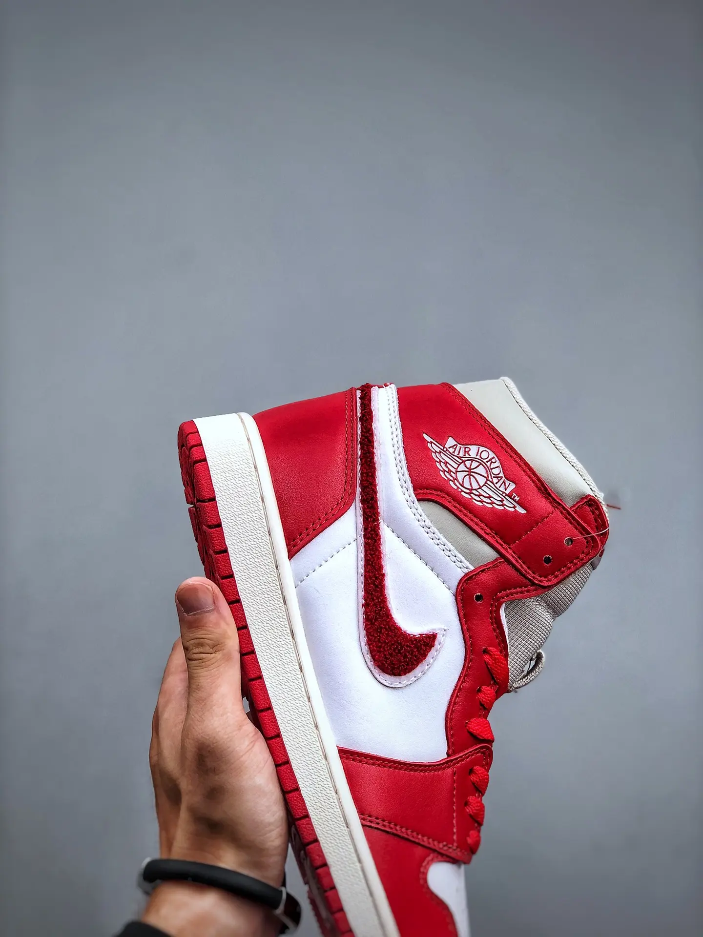 YASSW | Air Jordan 1 Retro High OG Women's Varsity Red Replica Review