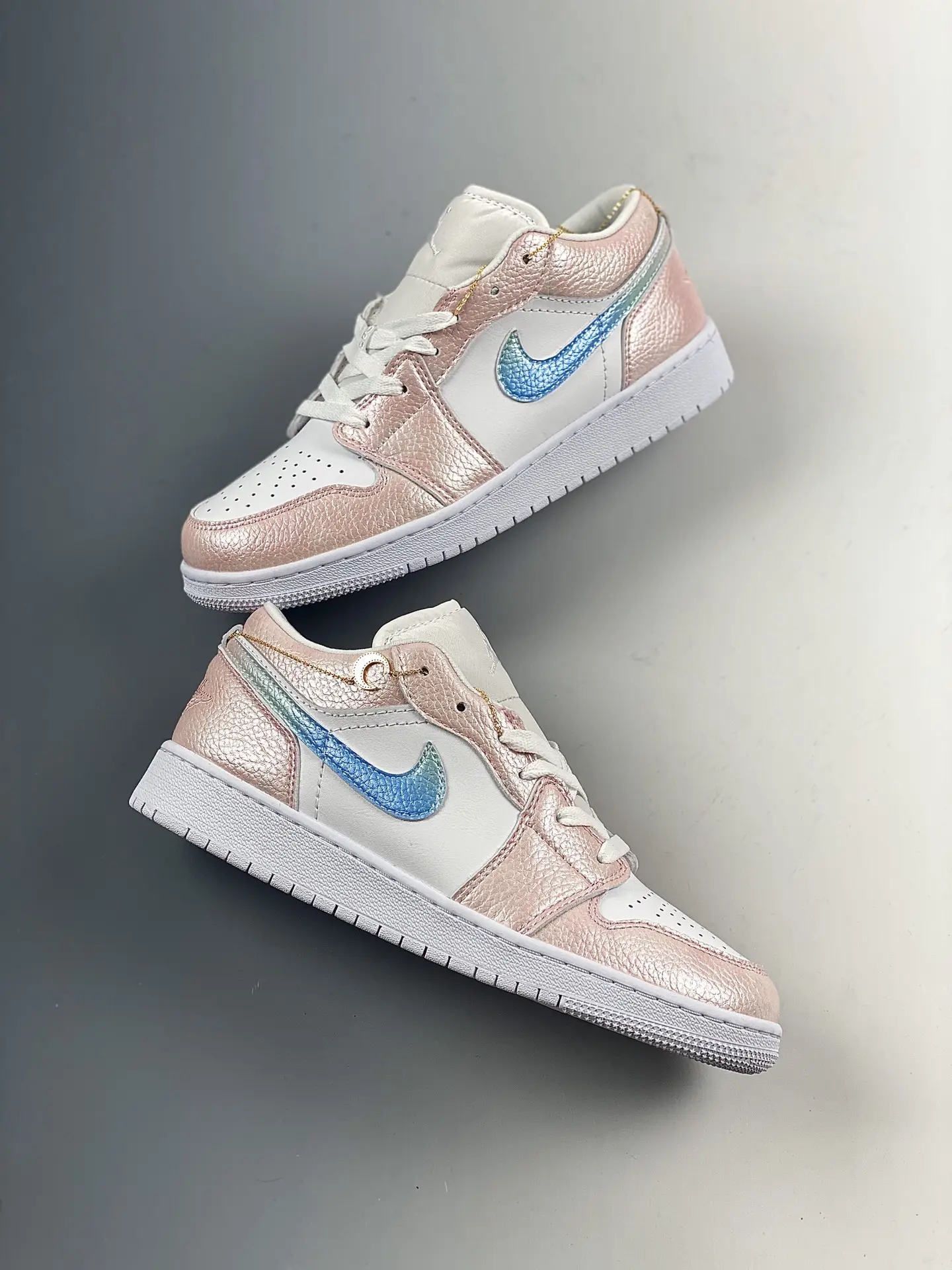 YASSW | Top Smart Design: Replica Air Jordan 1 Low White Pink