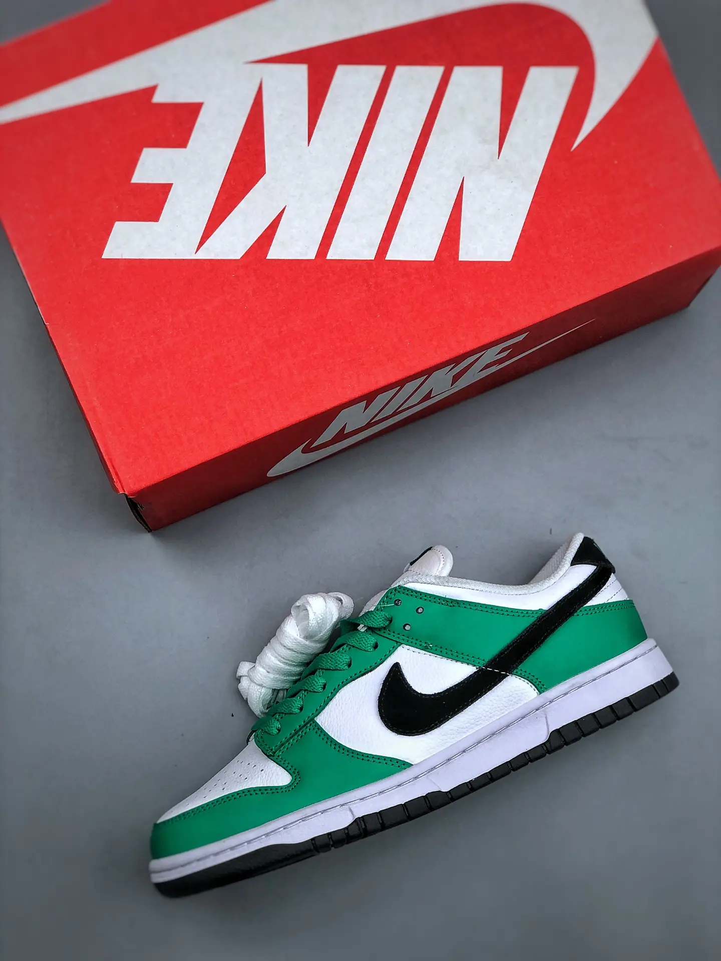 YASSW | Nike Dunk Low Stadium Green Celtics Replica Sneakers Review