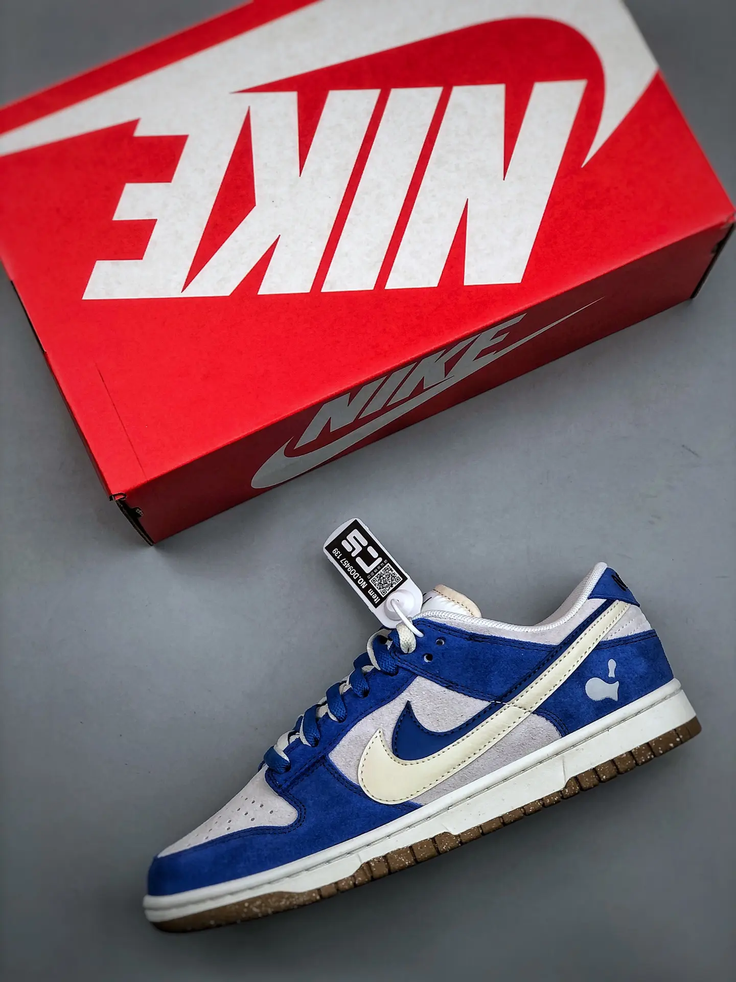 YASSW | Unveiling the Nike SB Dunk Low Ishod Wair Blue Spark: Authentic vs Replica