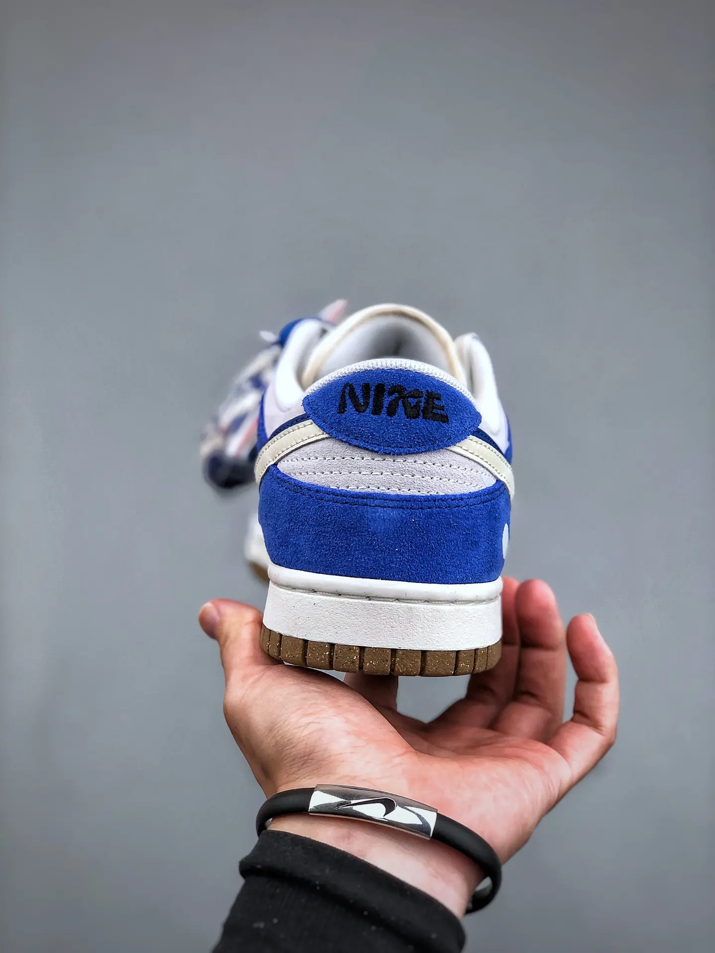 YASSW | Unveiling the Nike SB Dunk Low Ishod Wair Blue Spark: Authentic vs Replica