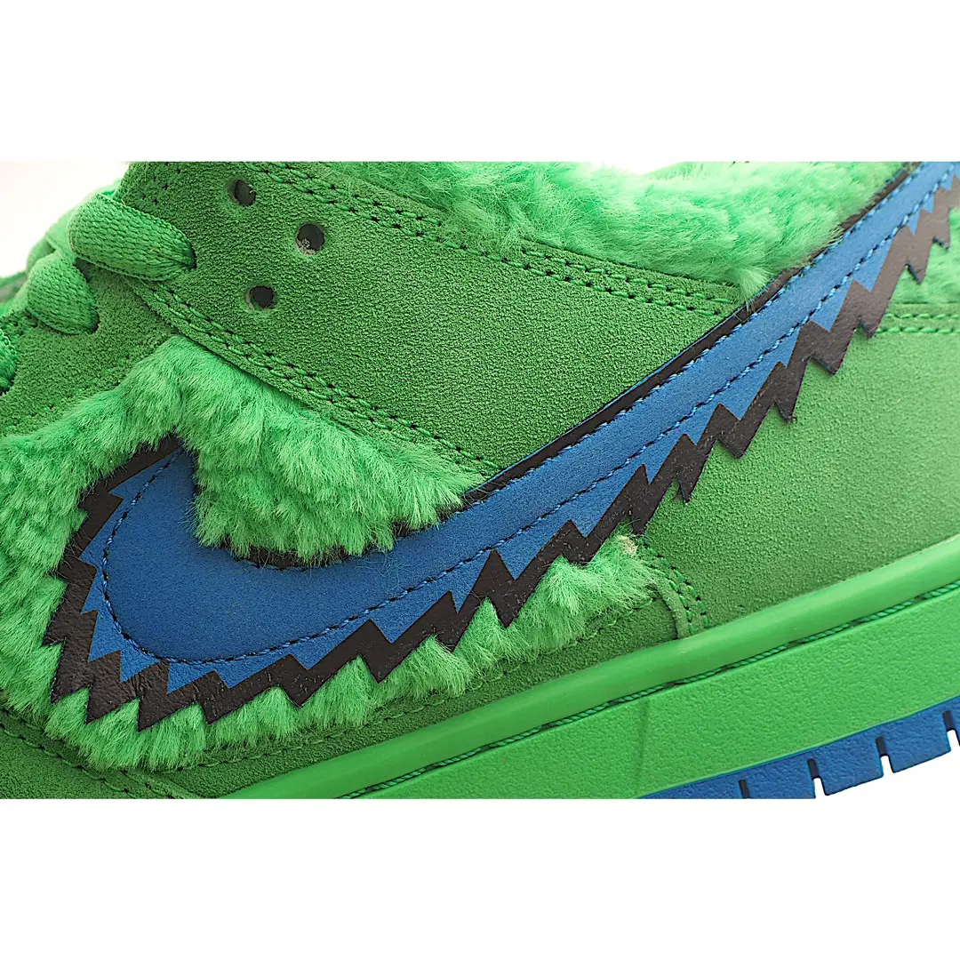 YASSW | Replica Nike SB Grateful Dead x Dunk Low 'Green Bear' Review