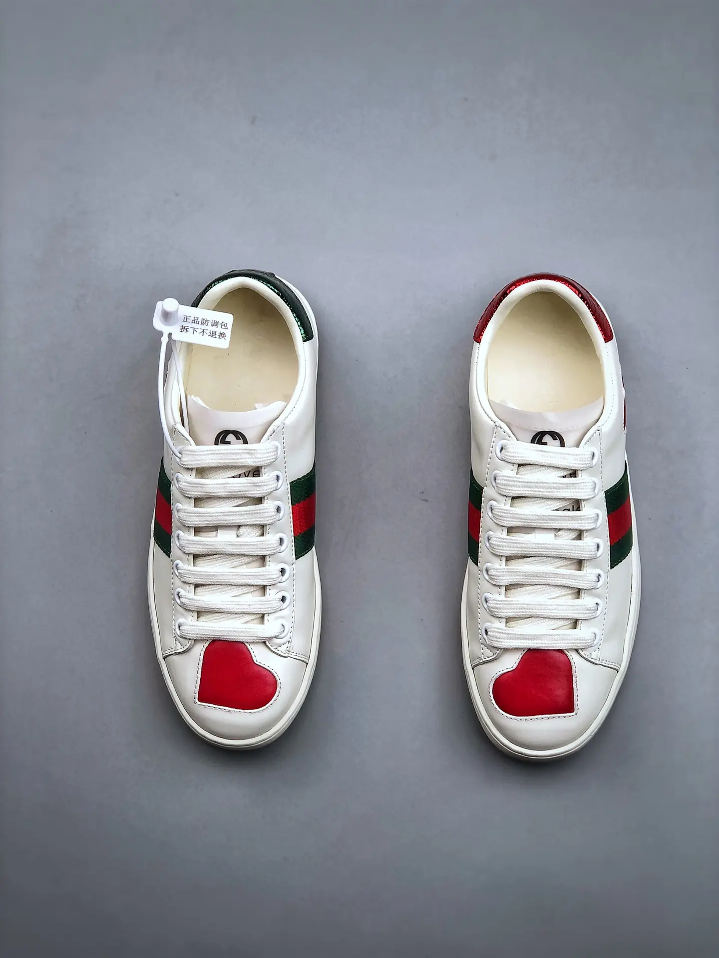 YASSW | Unveiling the Gucci White Ace Heart Leather Replica Sneakers