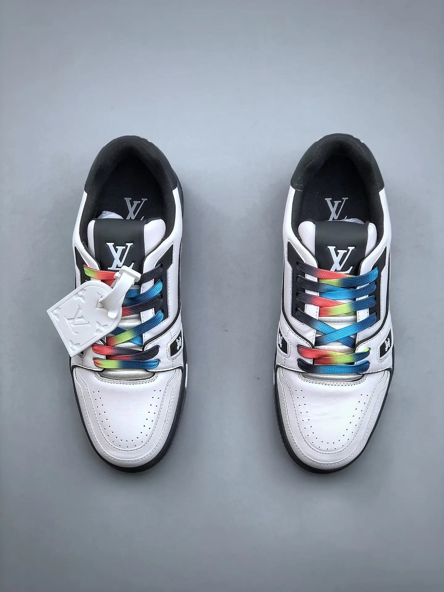 YASSW | Louis Vuitton LV Trainer Black White Replica: A Comprehensive Guide