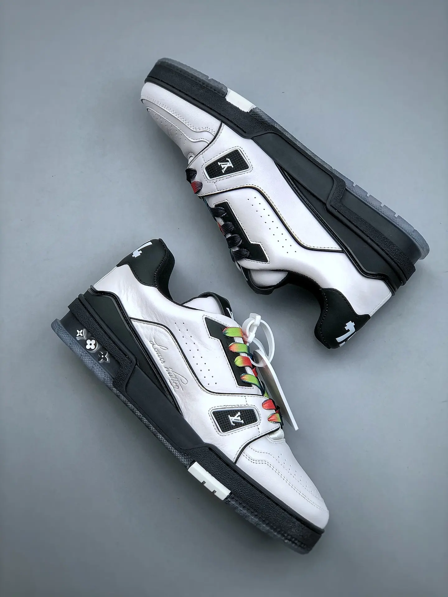 YASSW | Louis Vuitton LV Trainer Black White Replica: A Comprehensive Guide