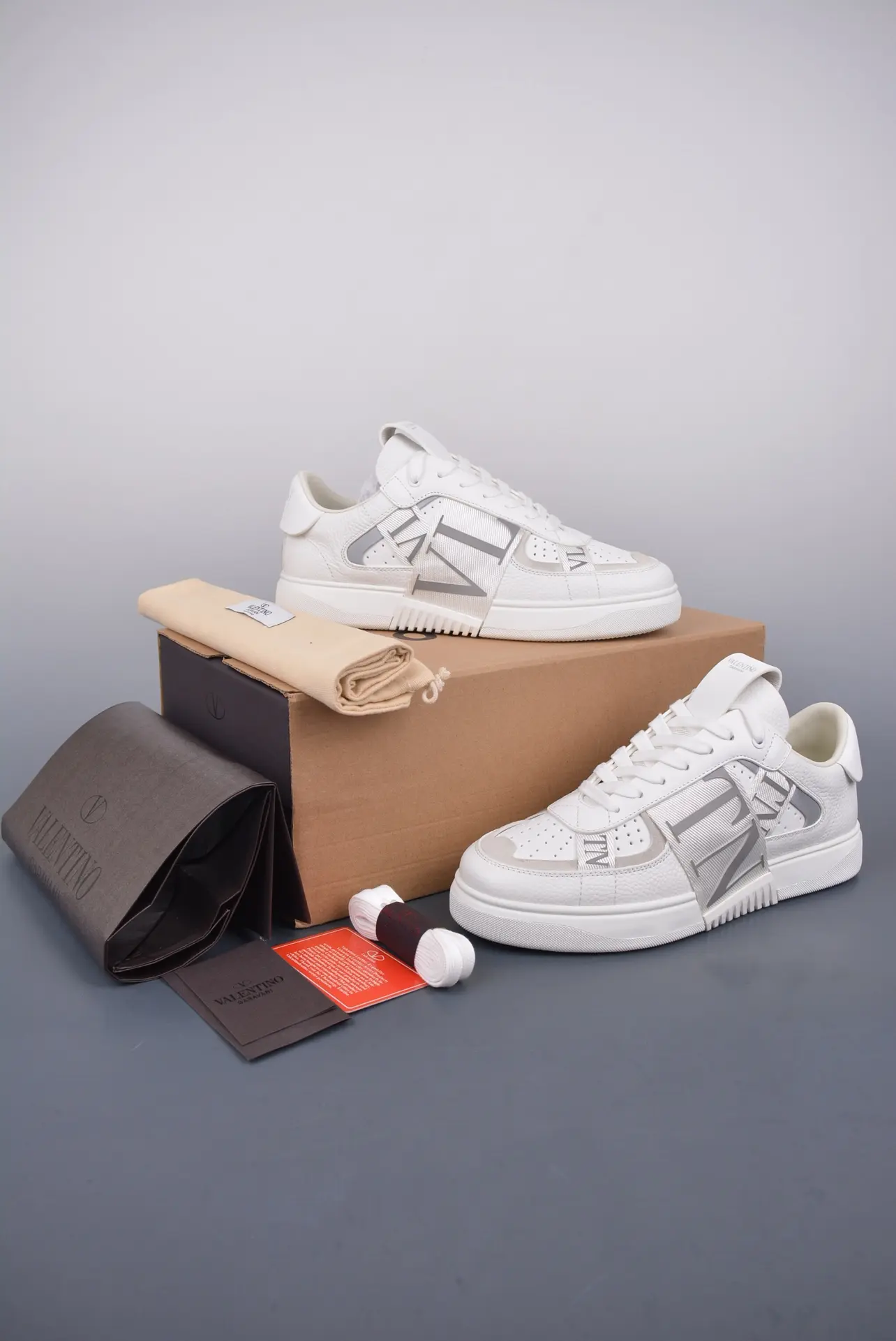 YASSW | Valentino Garavani White & Gray VL7N Low-Top Sneakers: A Stylish Investment