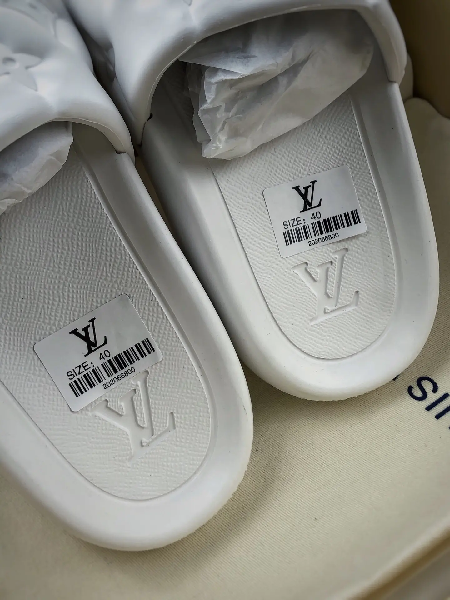 YASSW | Women's White Louis Vuitton Replica Slides - A Comprehensive Review