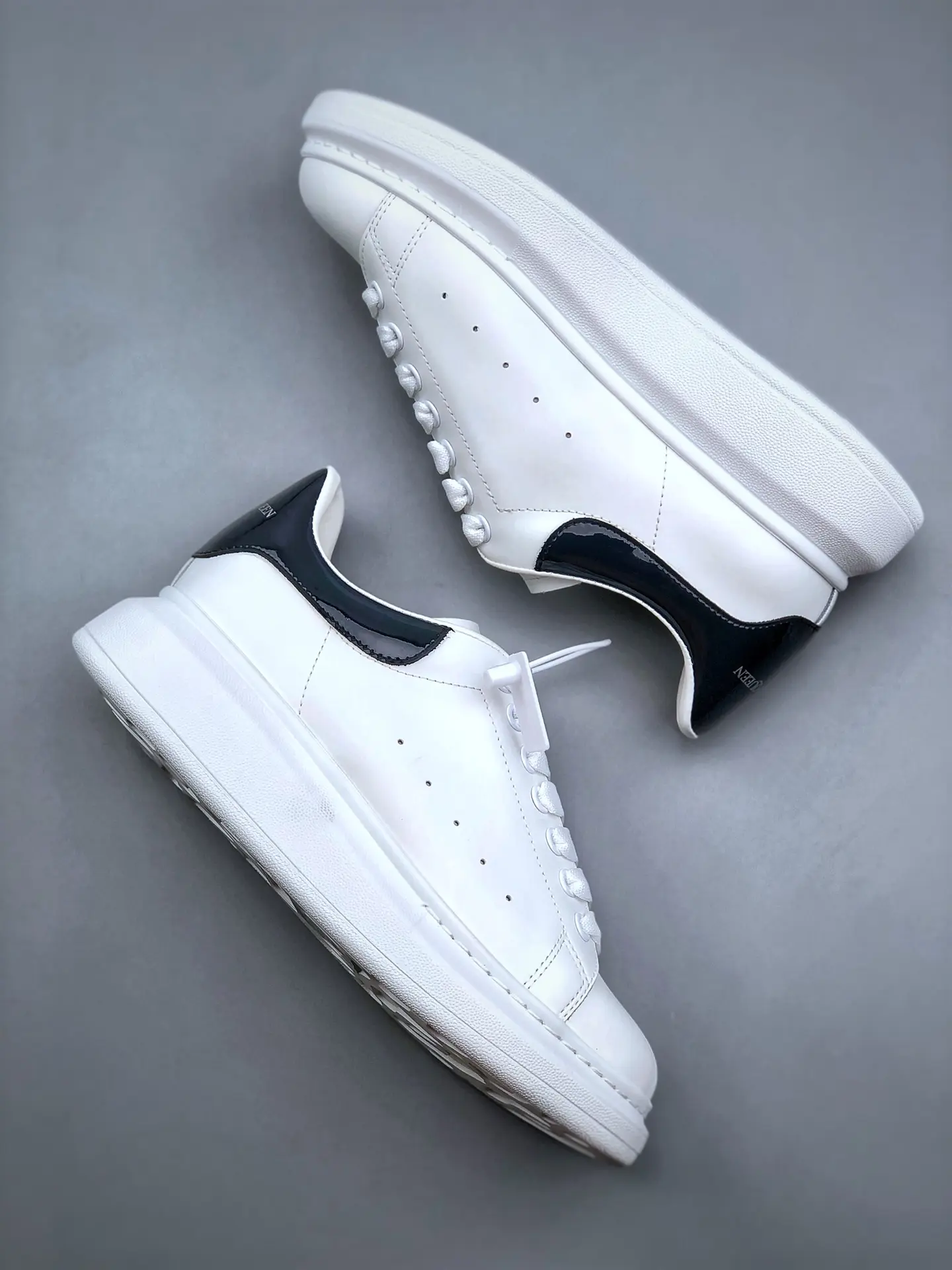 YASSW | Discover the Allure of Alexander McQueen White Chunky Sneakers