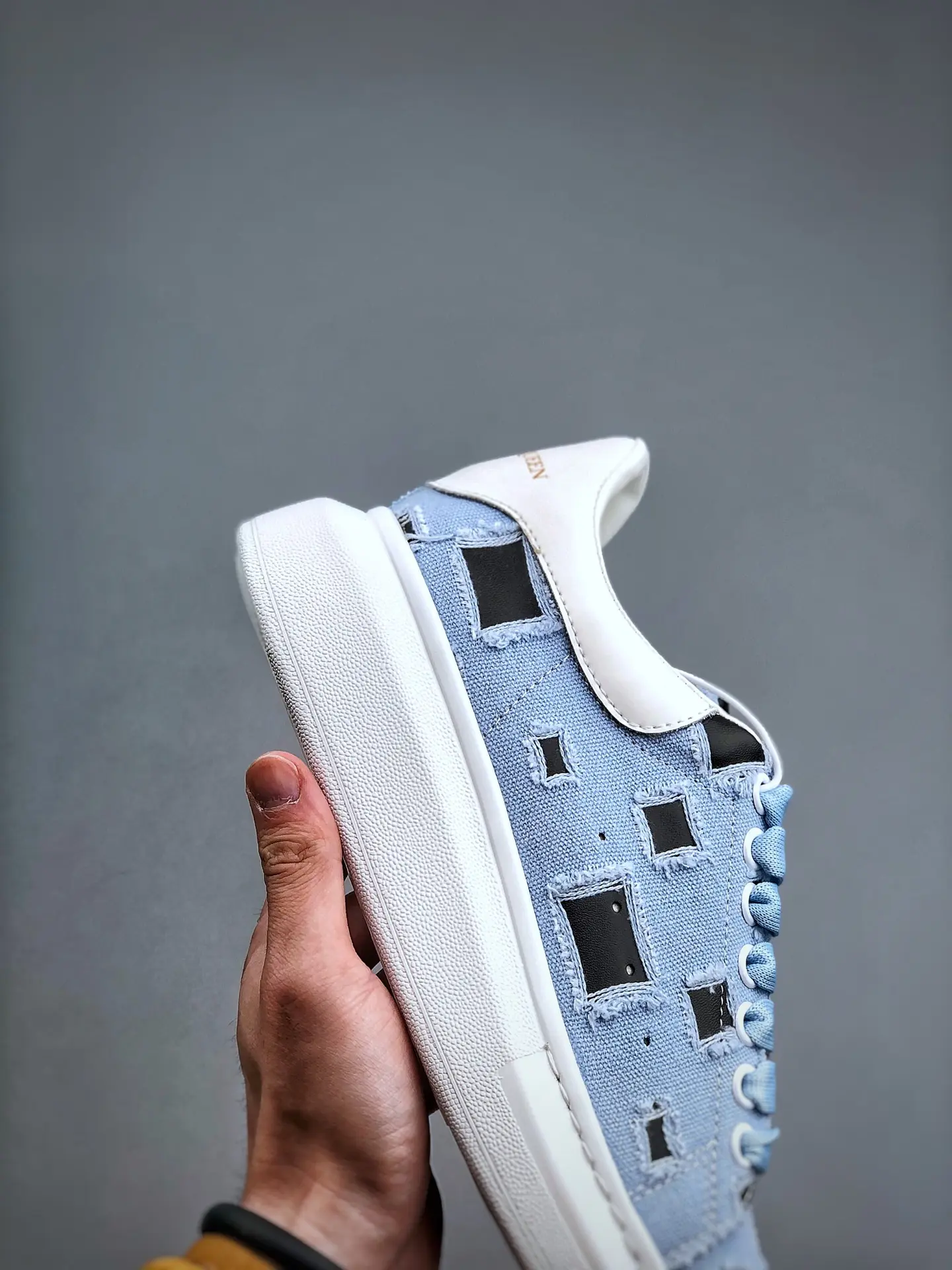 YASSW | The Ultimate Guide to Alexander McQueen Replica Sneakers in Sky Blue