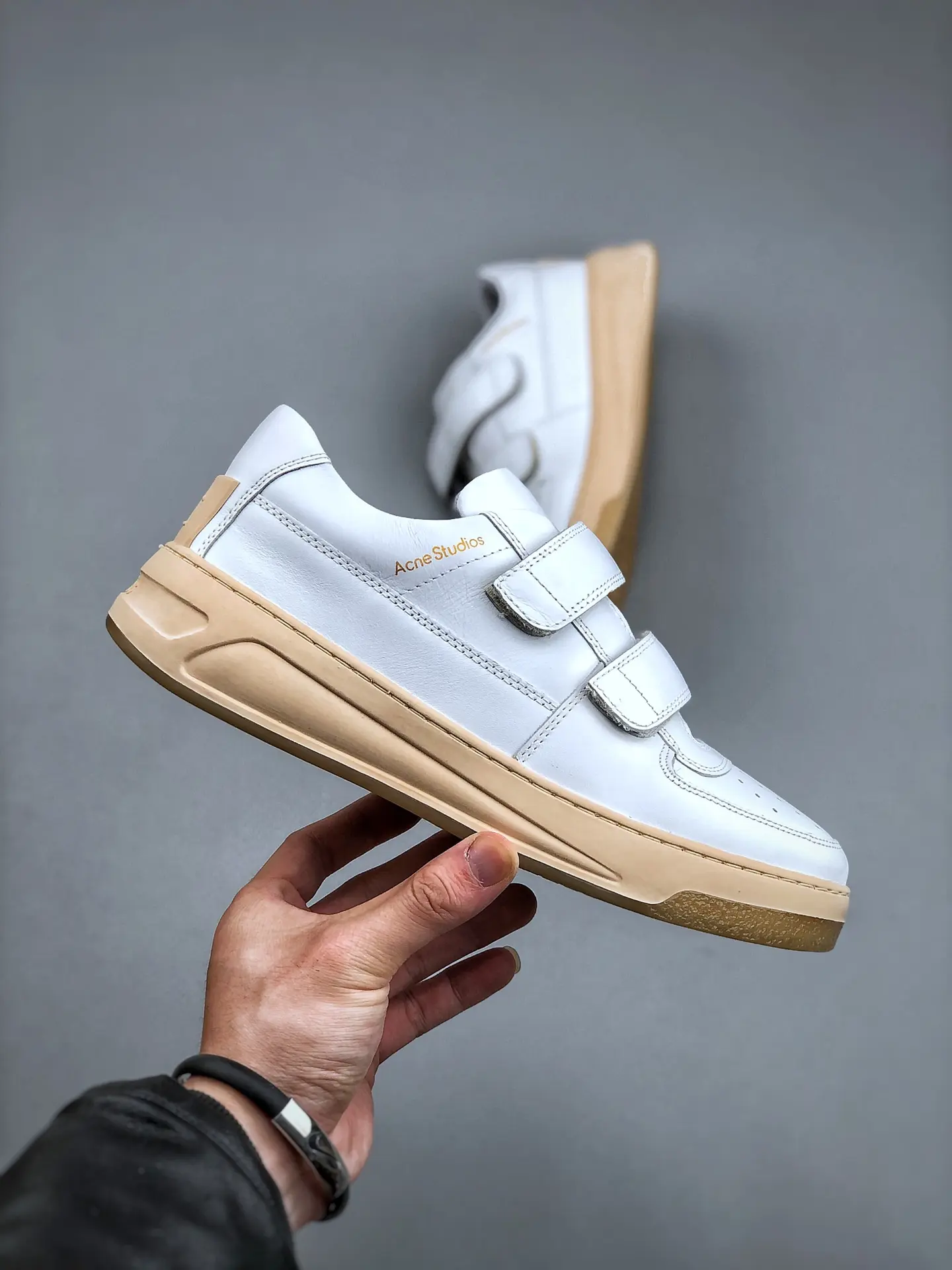 YASSW | Acne Studios Steffey White Sneakers Replica: A Comprehensive Review