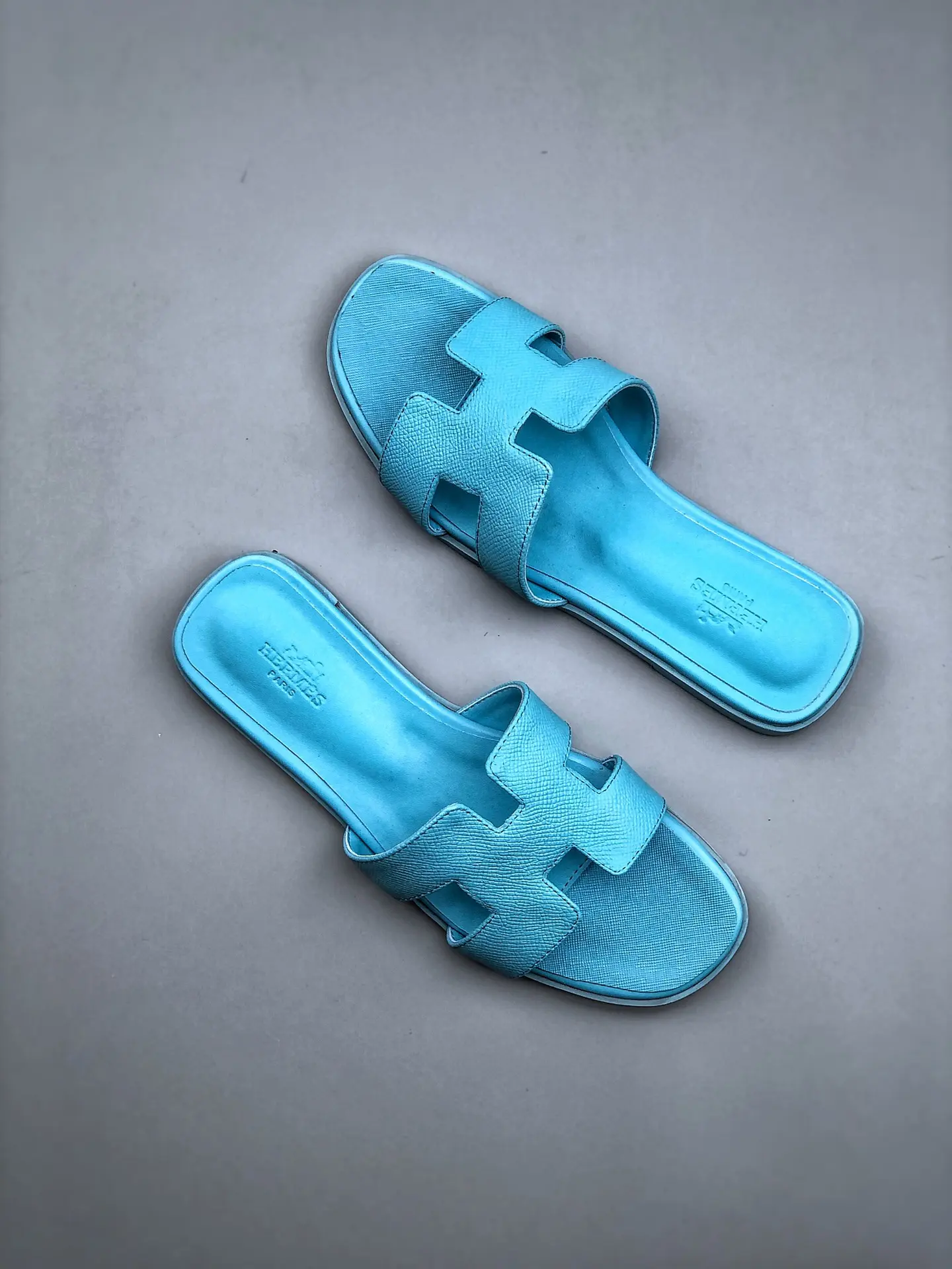 YASSW | Replica Hermes Oran Sandals in Bleu Vif SUEDE - Authentic Look and Feel