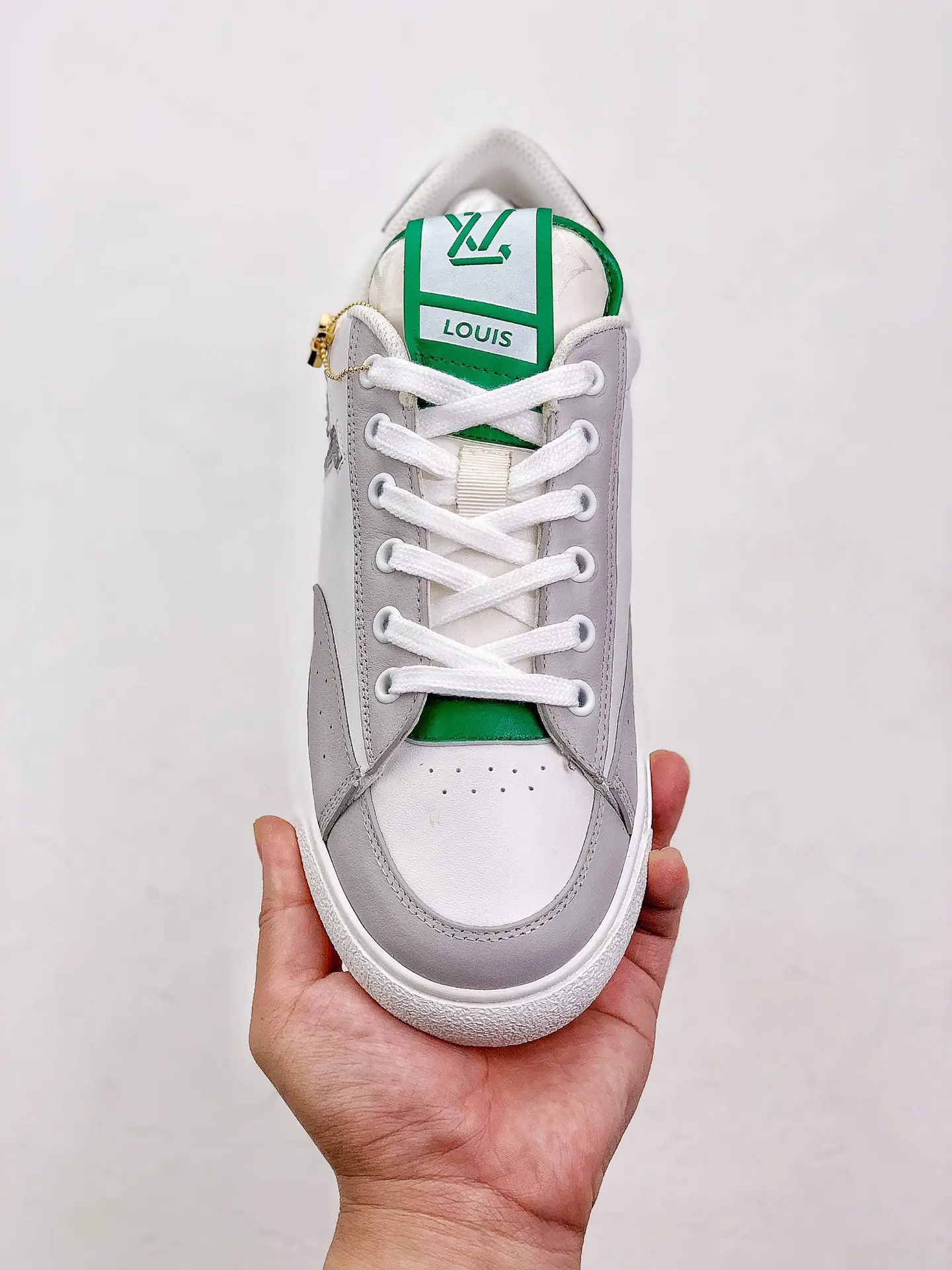 YASSW | The Rise of Replica Fashion: A Closer Look at Green and White Sneakers