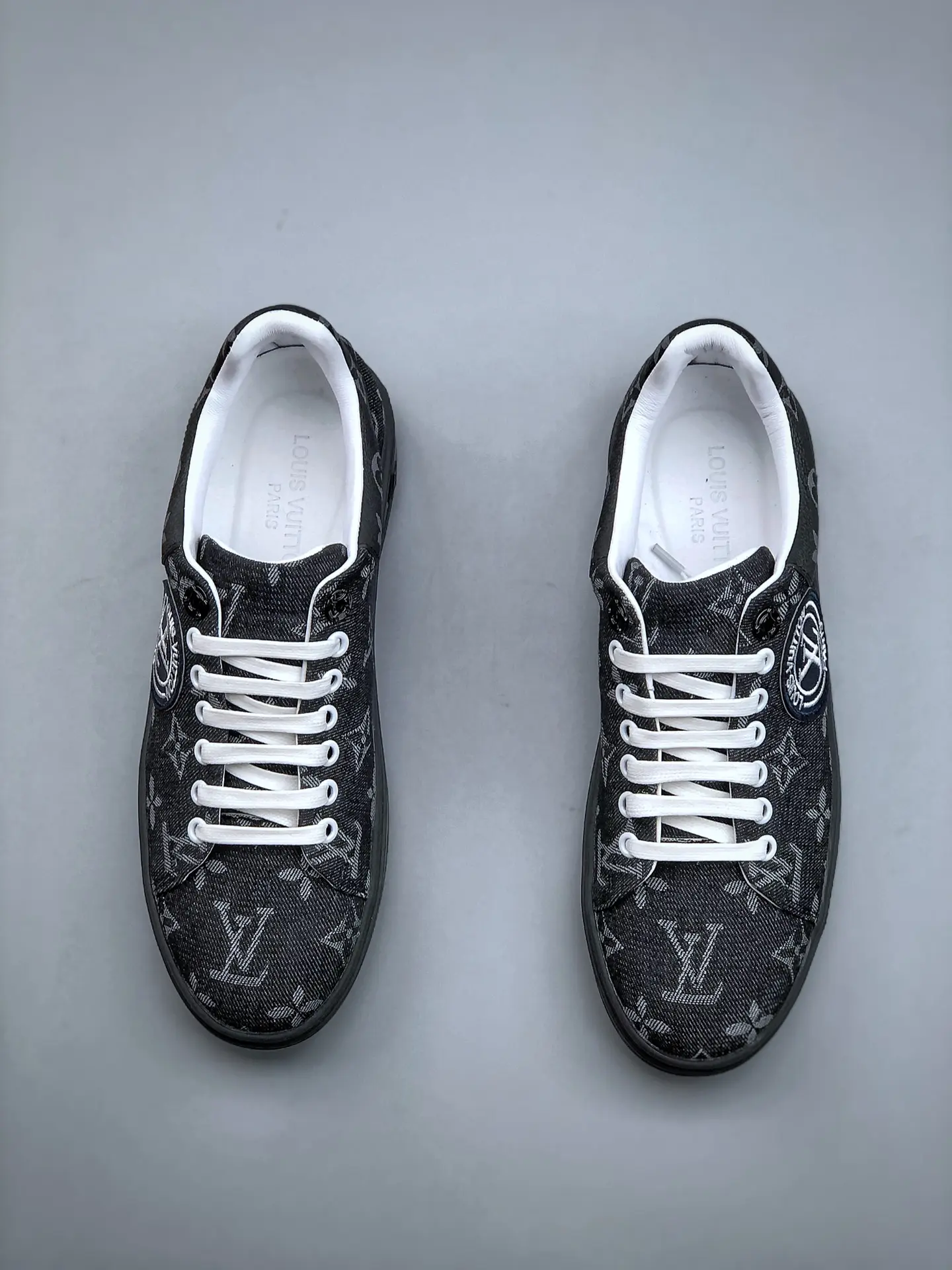 YASSW | Unveiling the World of Replica Designer Sneakers: Louis Vuitton, Vans, and More