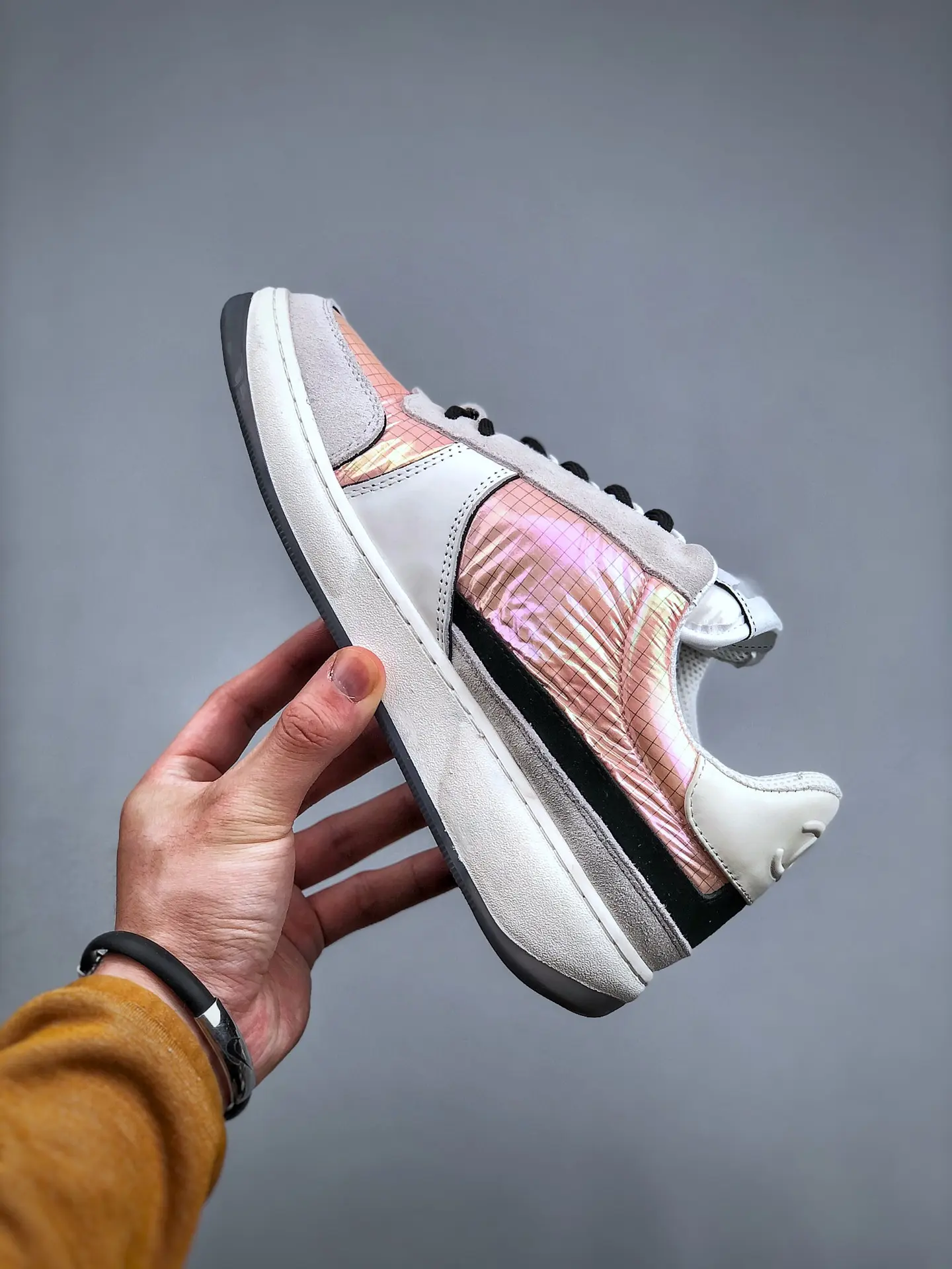 YASSW | Chanel Pink, Gray & White CC Sneakers Replica Review: A Detailed Look