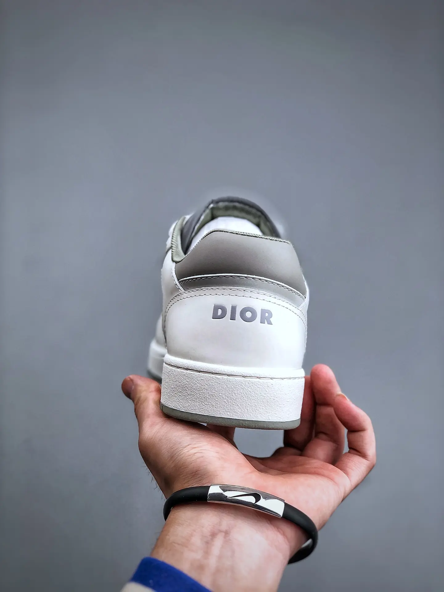 YASSW | Dior B27 Low-Top Replica Sneaker Review: White & Gray Edition