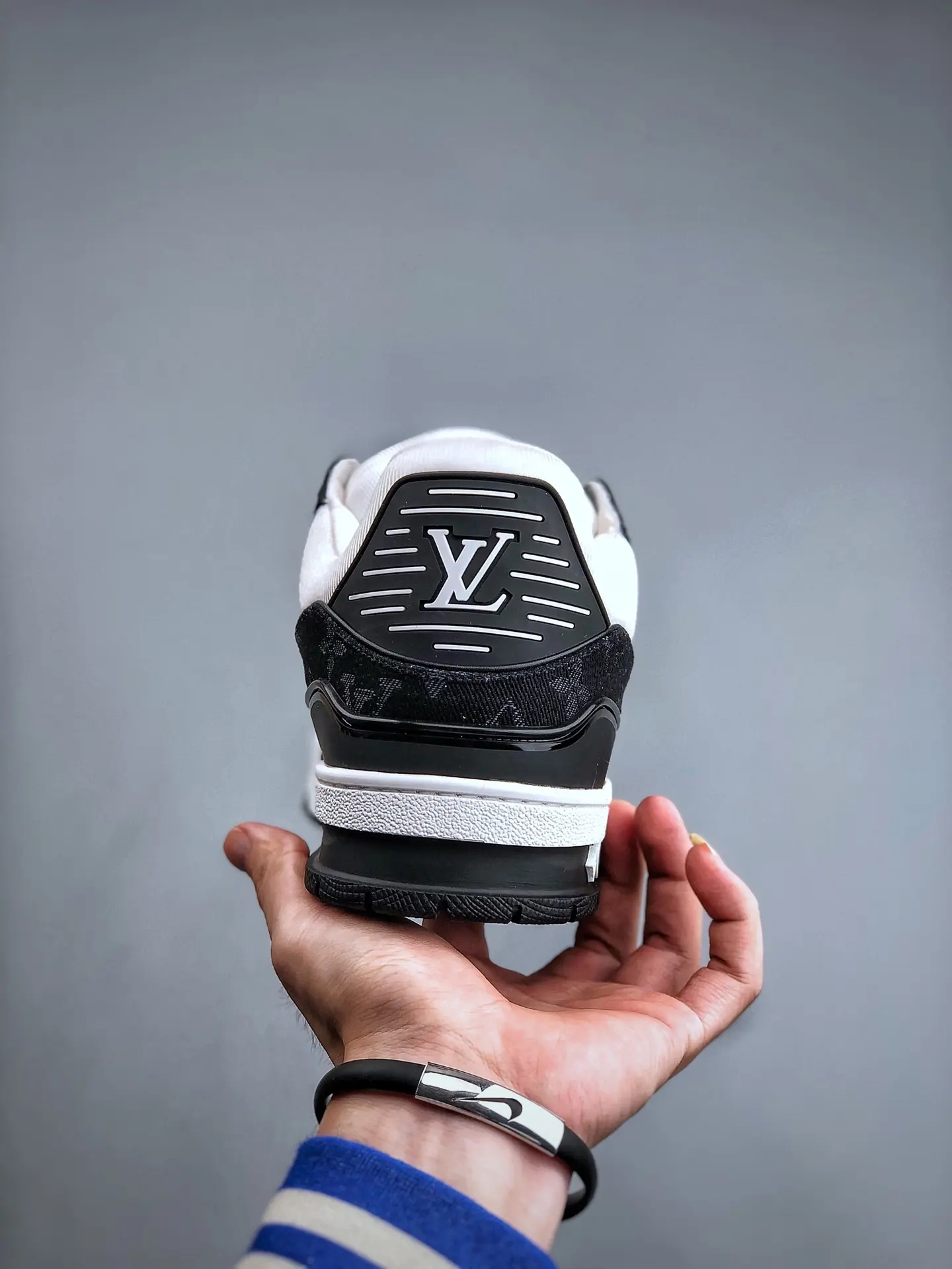 YASSW | The Ultimate Guide to Replica Louis Vuitton LV Trainer Sneakers in Black