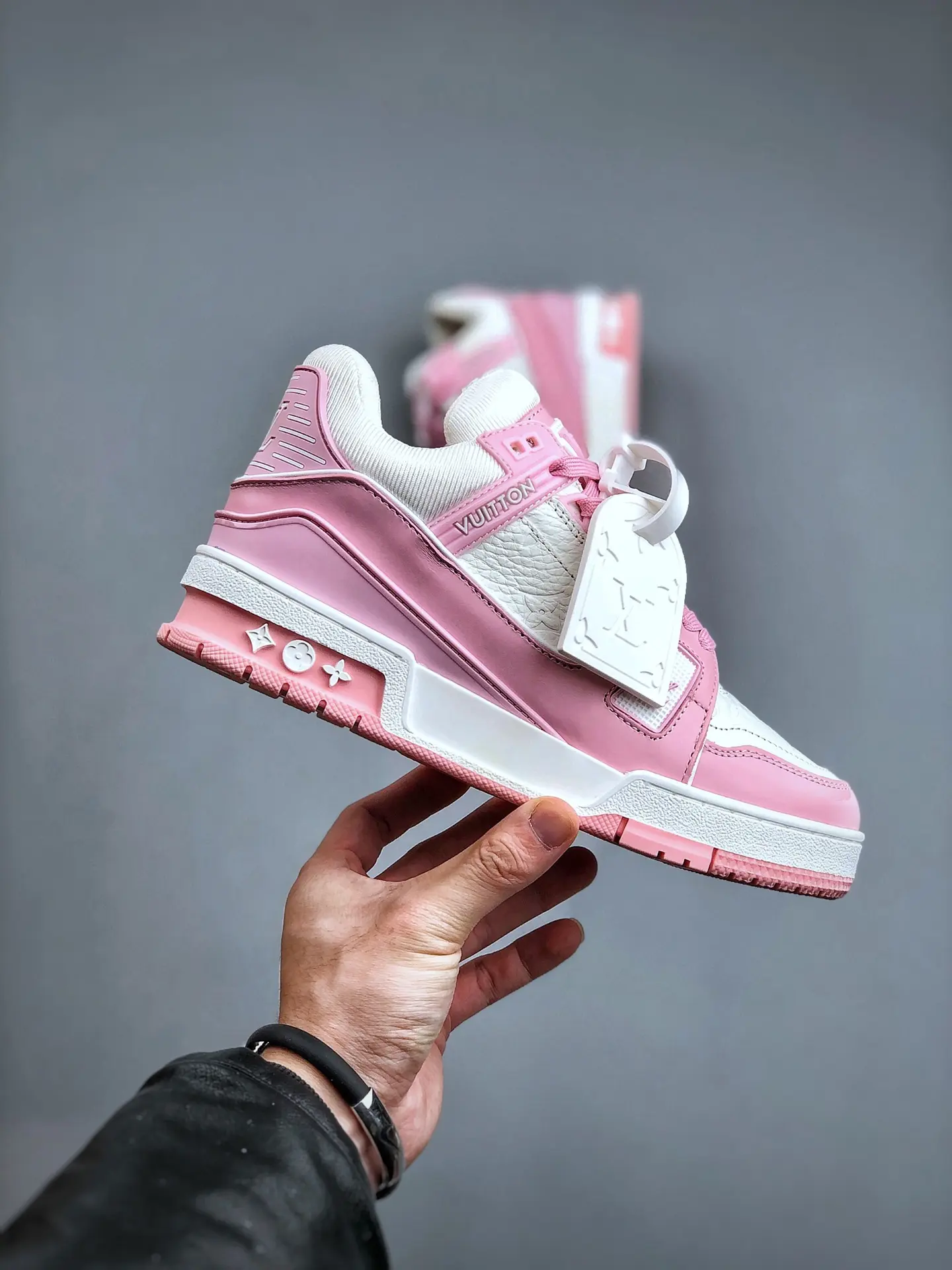 YASSW | Louis Vuitton Trainer Pink Rose Love Sneakers Replica Review