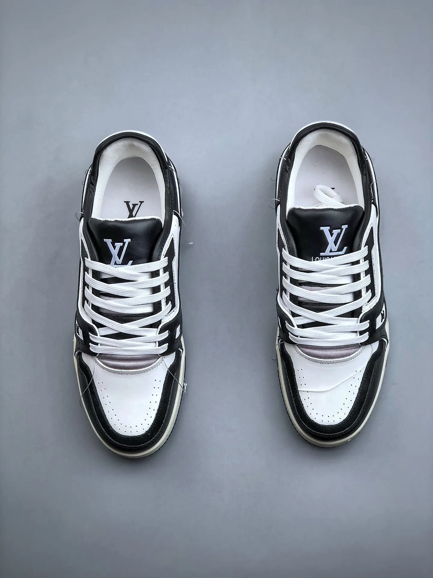 YASSW | Louis Vuitton LV Trainer White SS21 Replica Sneakers