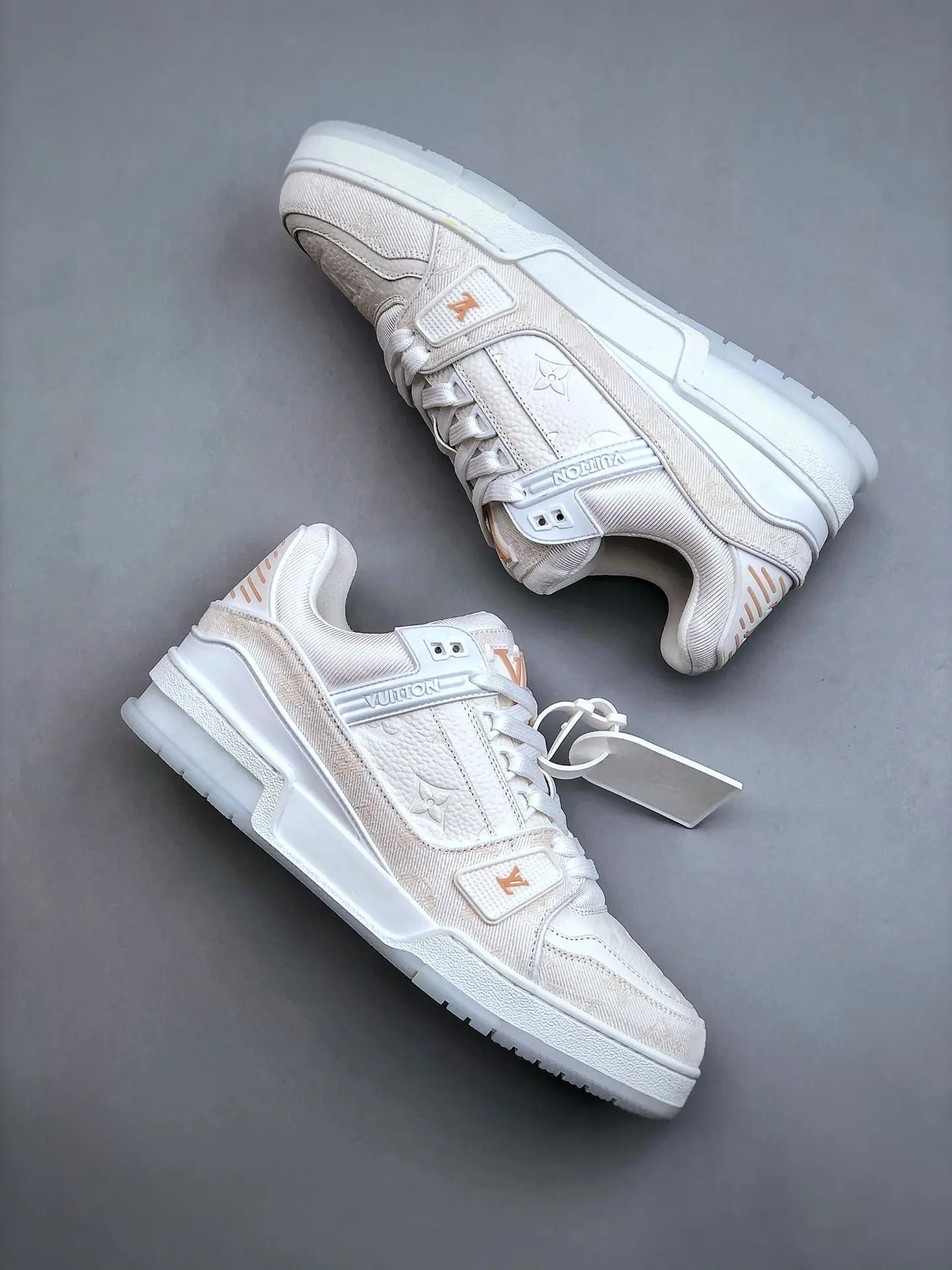 YASSW | The Best Replica Louis Vuitton & Axel Arigato Sneakers in White/Grey