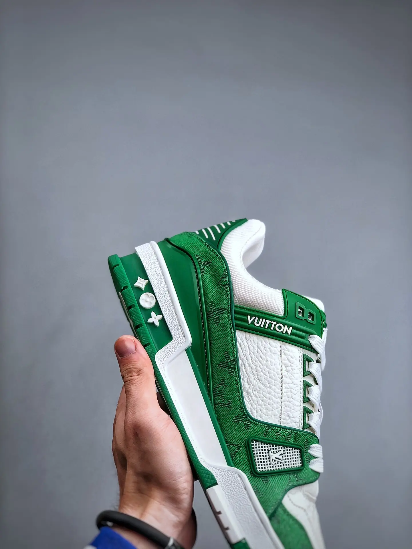 YASSW | Louis Vuitton Trainer Sneaker Low Green Replica: Stylish and Affordable