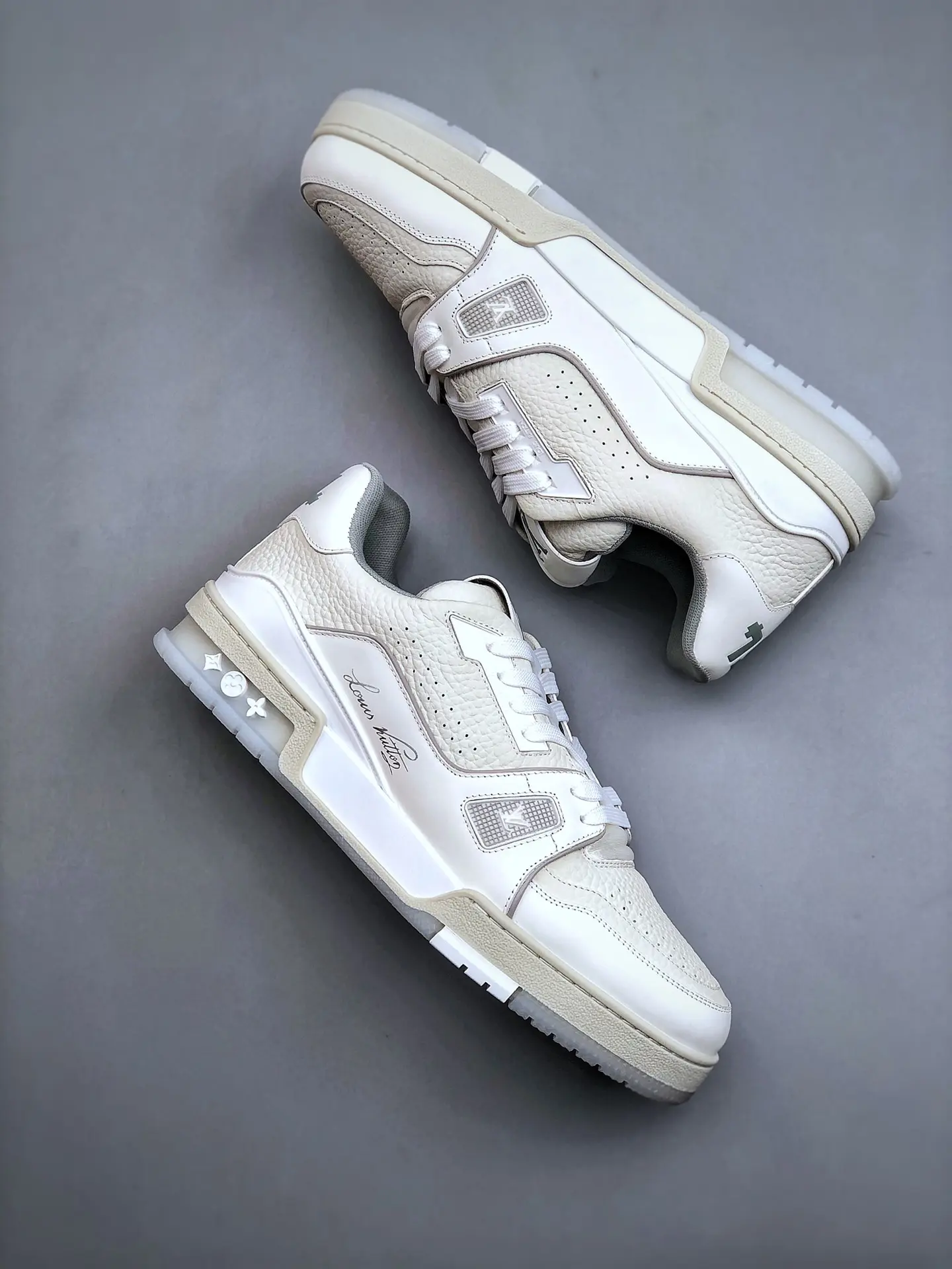 YASSW | Discover the World of Replica Louis Vuitton Trainer Sneakers in White