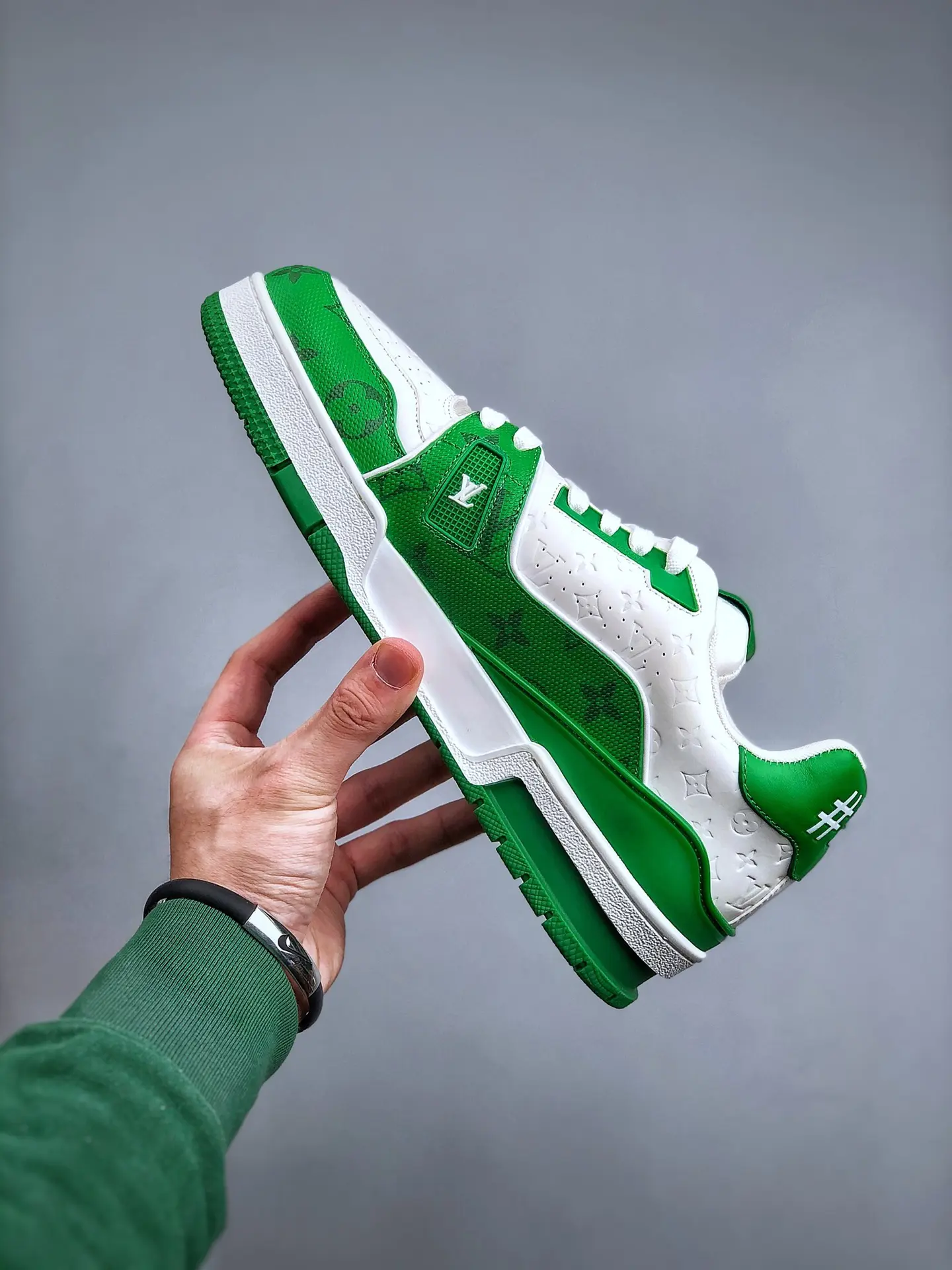 YASSW | A Comprehensive Guide to Replica Louis Vuitton LV Trainer Sneaker in Green