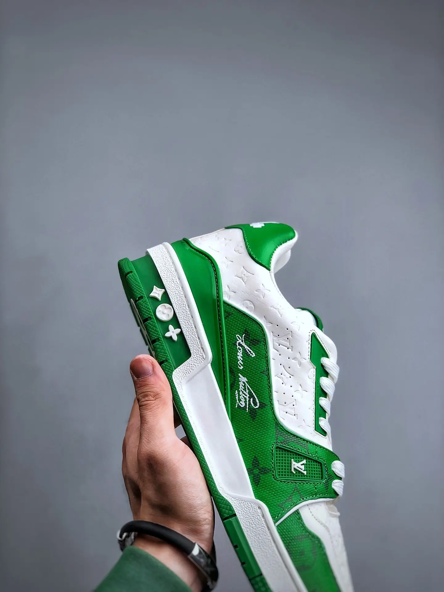 YASSW | A Comprehensive Guide to Replica Louis Vuitton LV Trainer Sneaker in Green