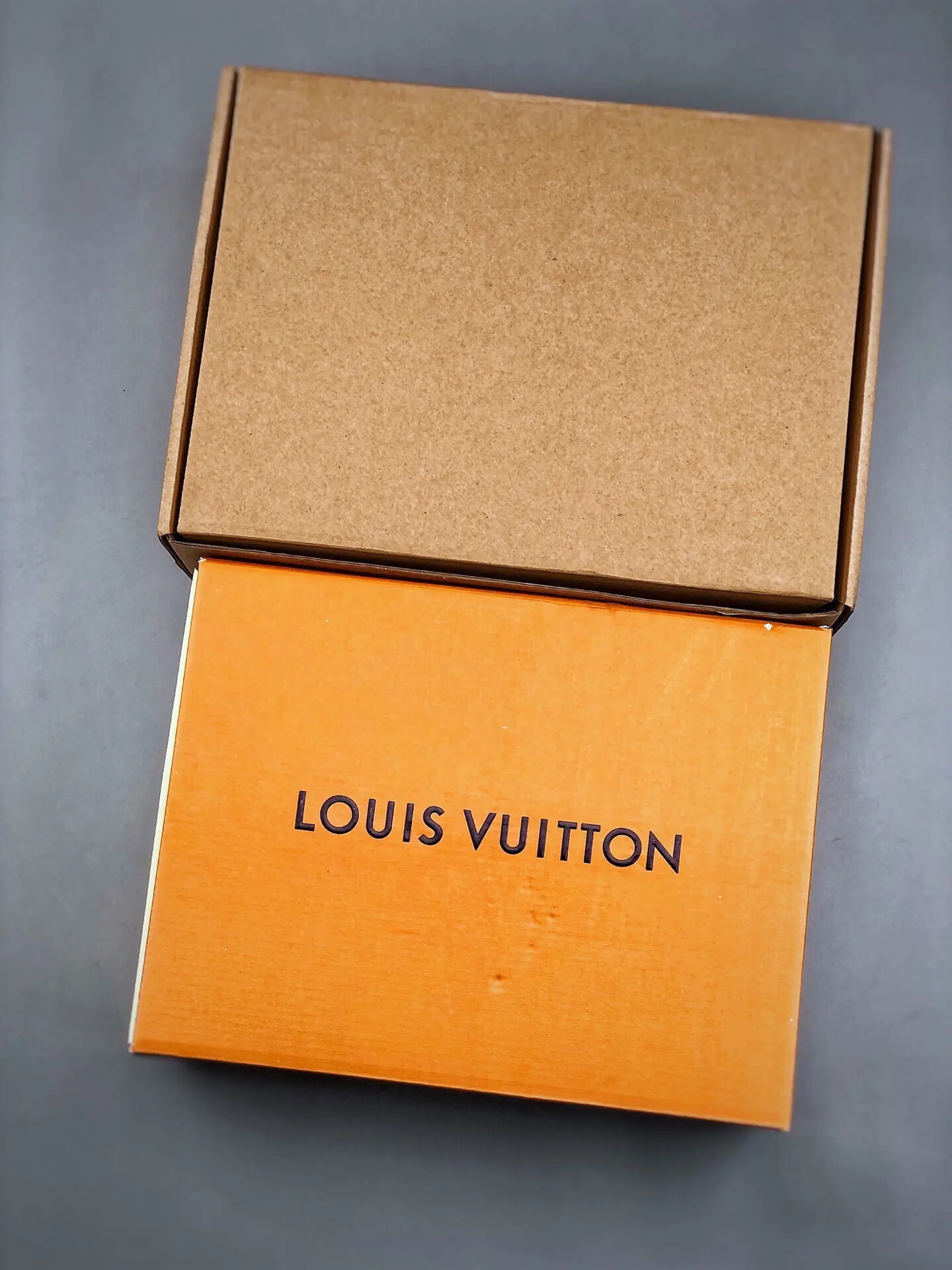 YASSW | Replica Louis Vuitton x Yayoi Kusama Trainer White Red Review