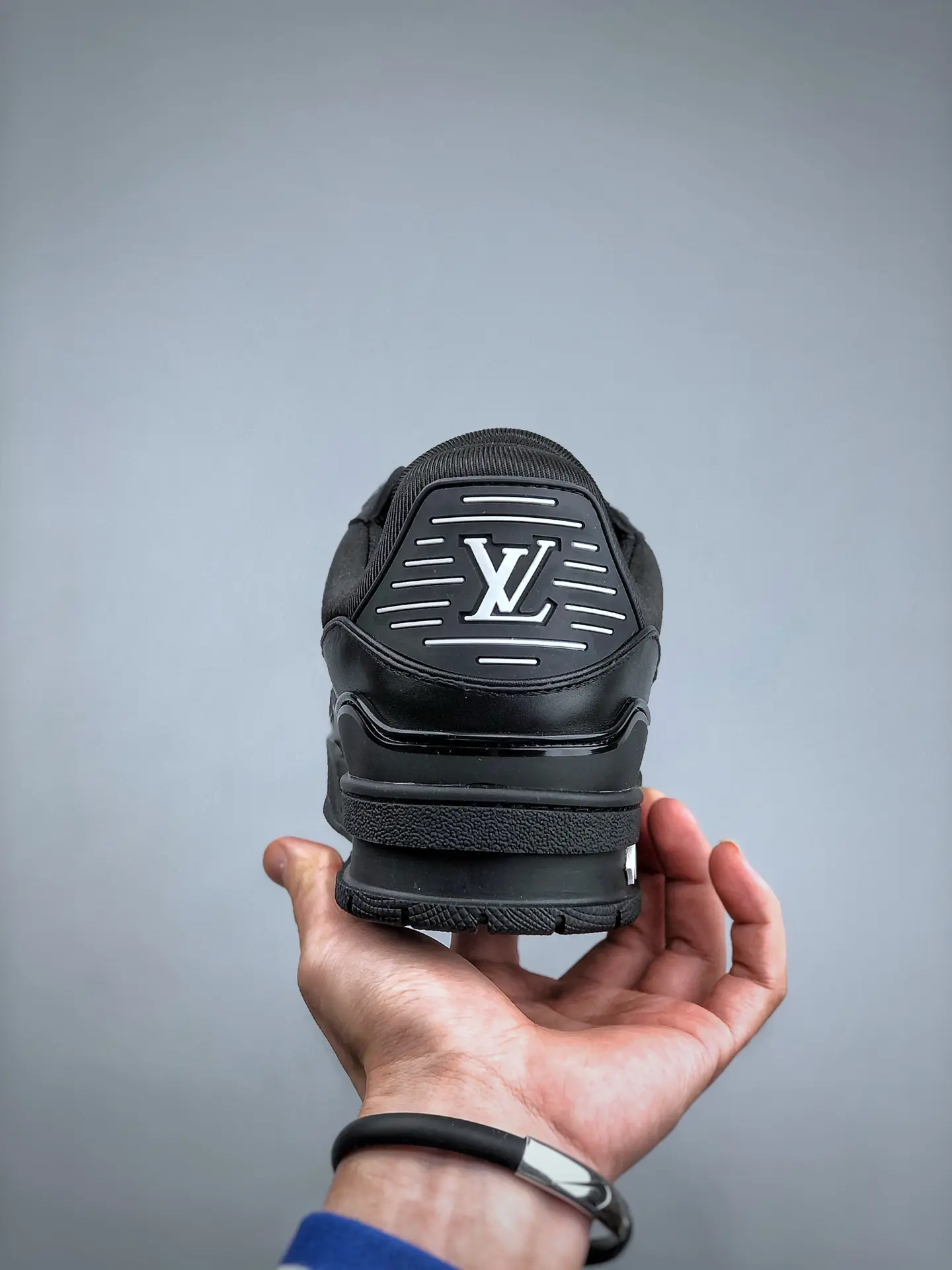 YASSW | The Ultimate Guide to Replica Louis Vuitton Trainer Sneakers in Black