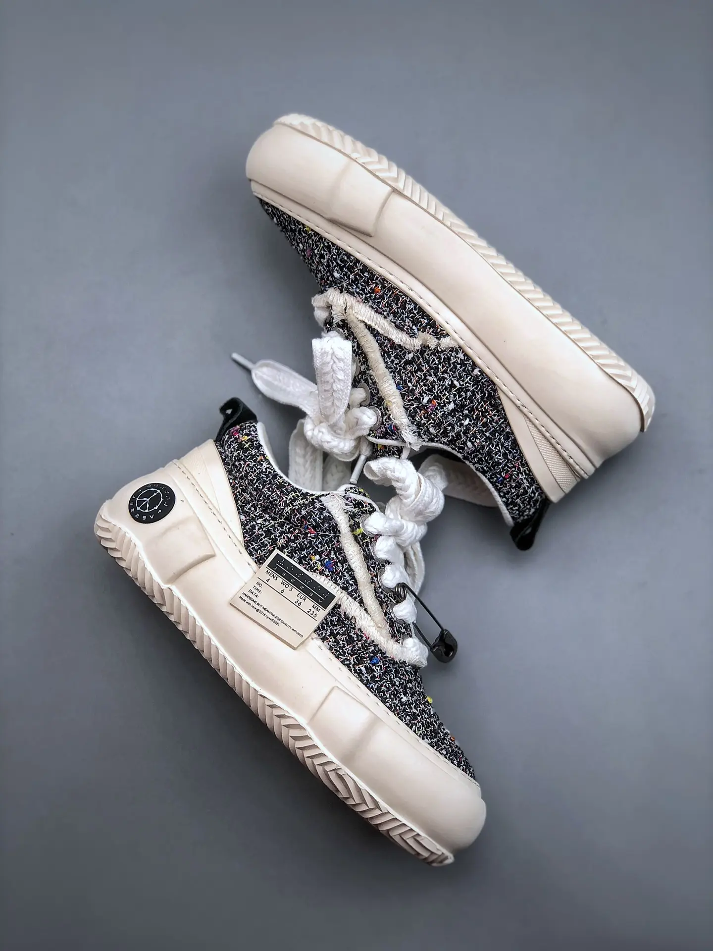 YASSW | Replica Balenciaga, G.O.P. 2.0 MARSHMALLOW Lows Black Tweed: A Comprehensive Guide