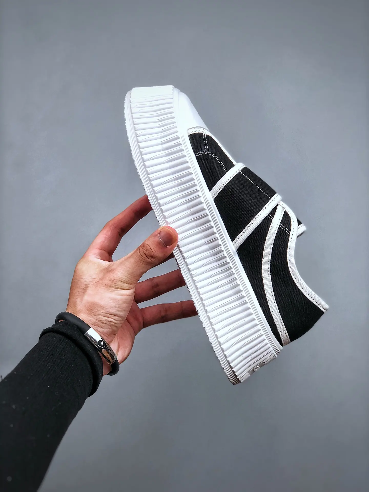 YASSW | CHANEL Sneakers Black and White Replica - The Ultimate Guide