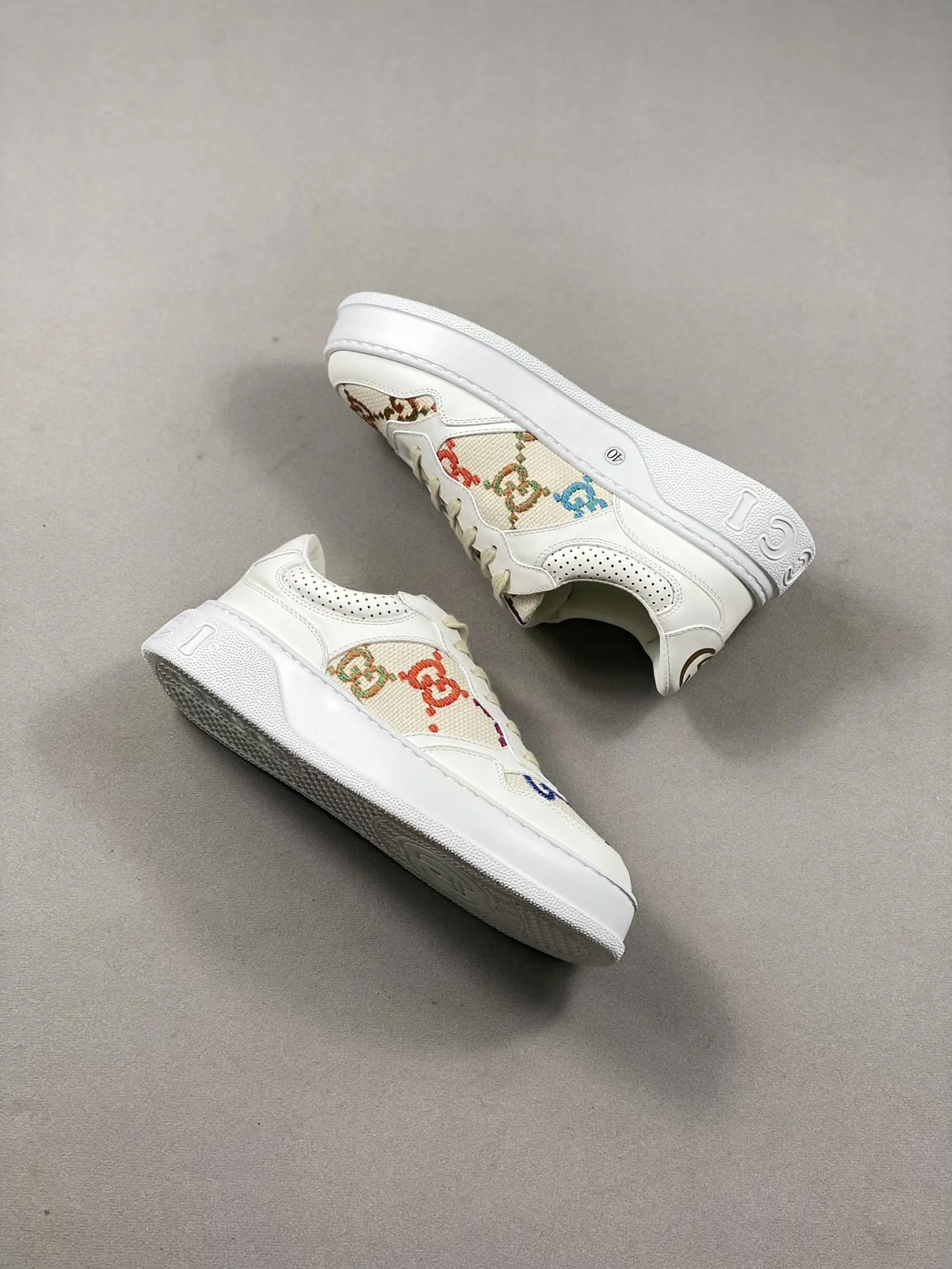 YASSW | Gucci GG-Jacquard Leather Trainers in White - Replica Review