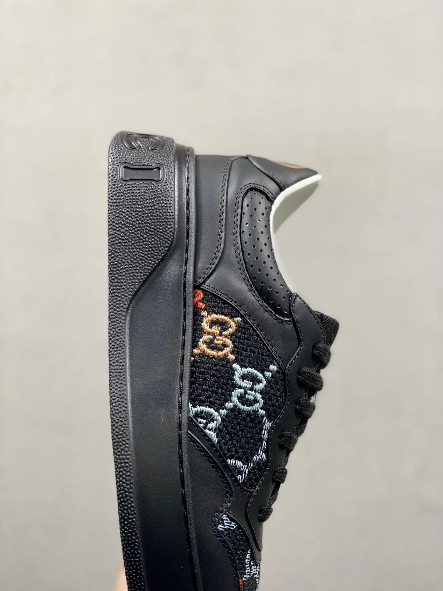 YASSW | Gucci GG Rhyton Logo Monogram Replica Sneakers in Black – A Detailed Review