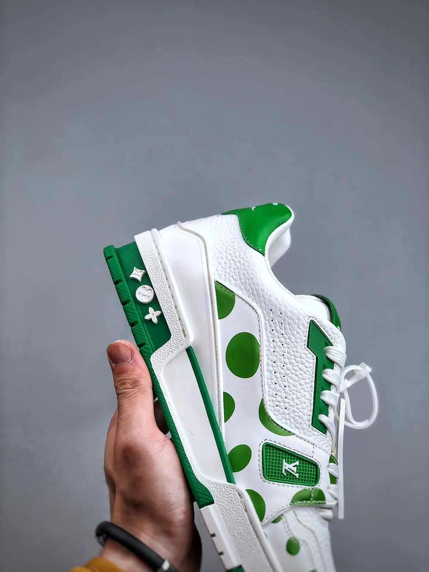 YASSW | Louis Vuitton LV Trainer Yayoi Kusama Green White Replica Sneaker Review