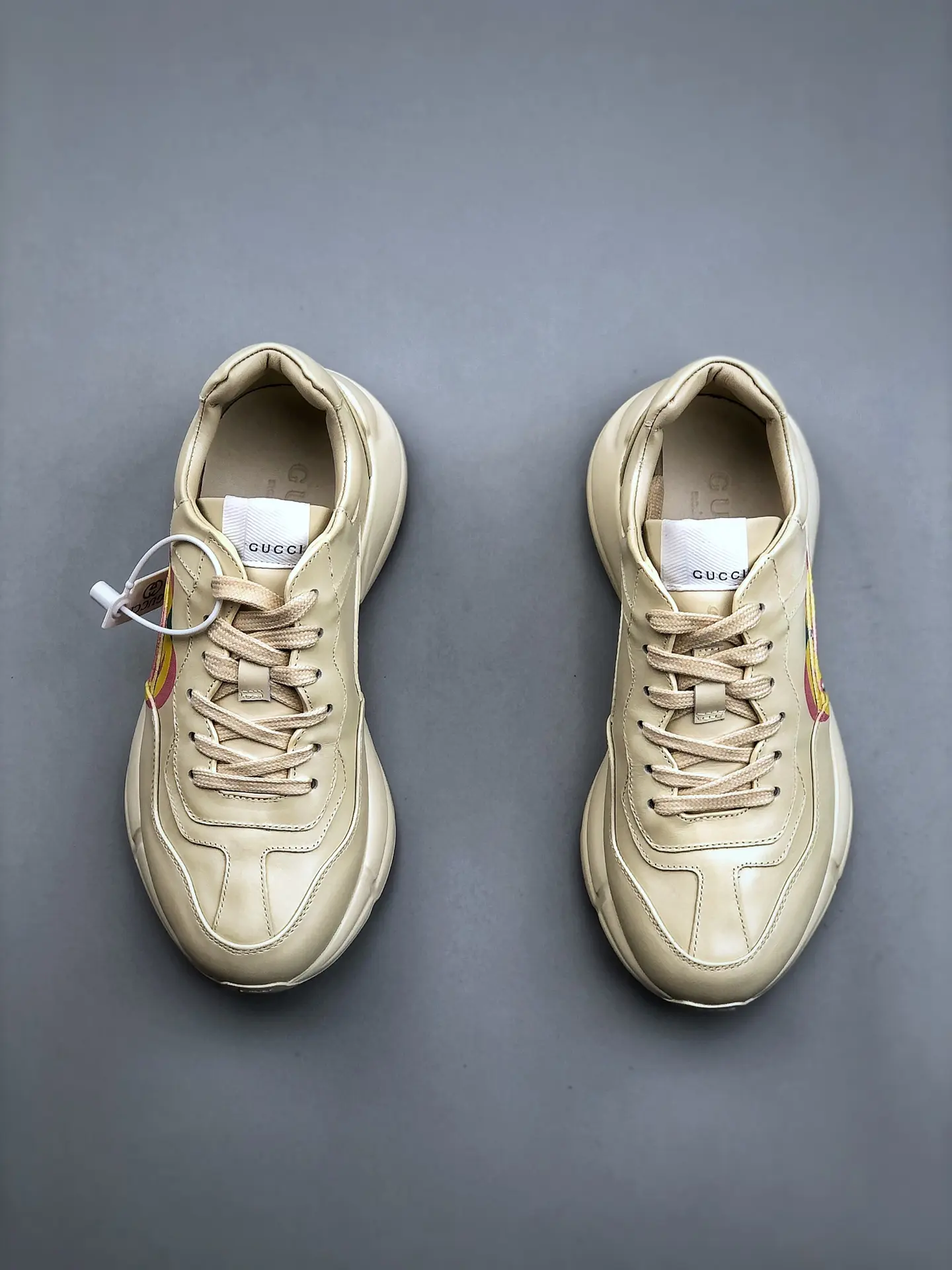 YASSW | Unveiling the Gucci Rhyton Heart-Print Leather Trainers: Authentic vs. Replica