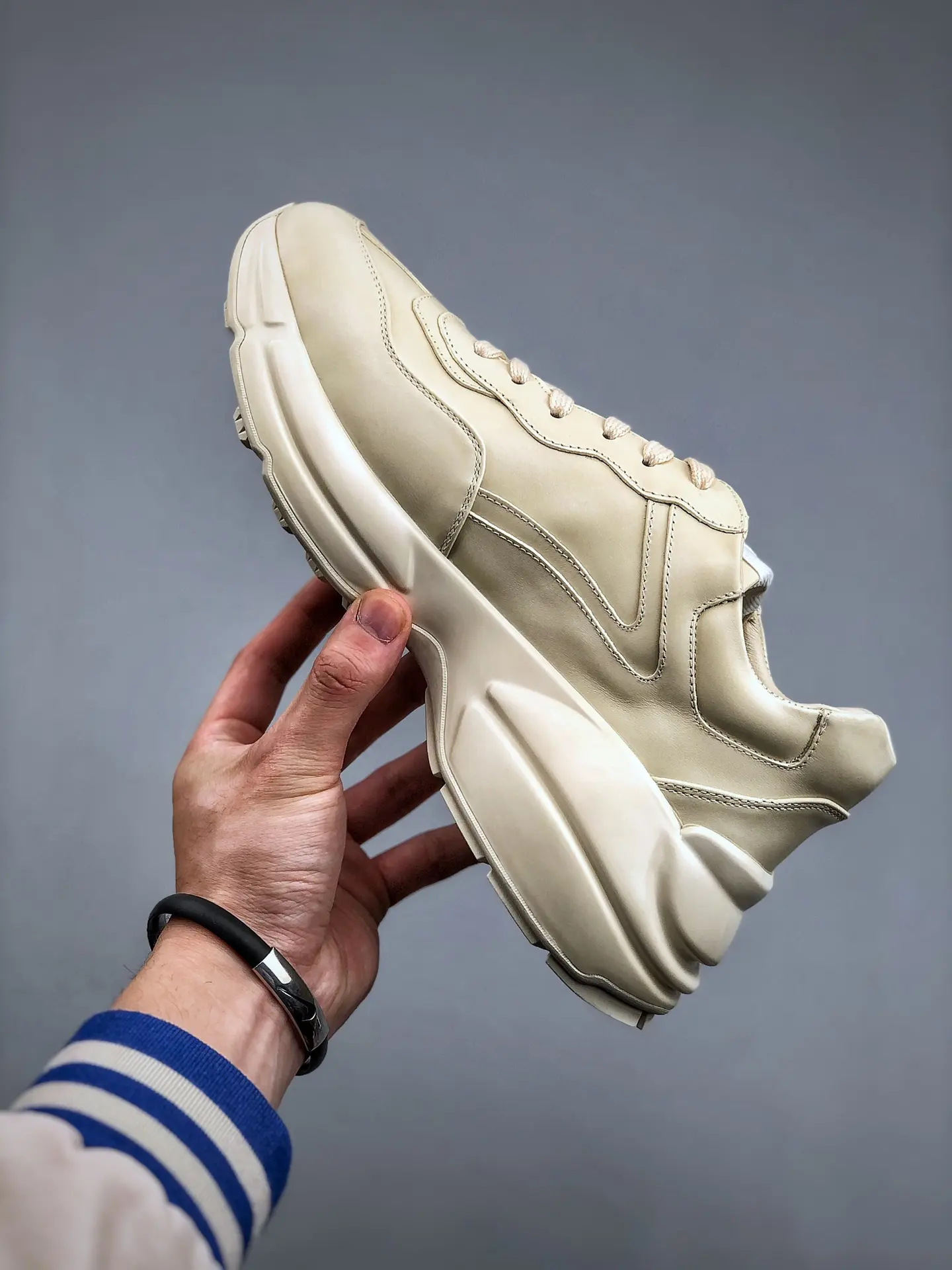 YASSW | The Ultimate Guide to Replica Gucci Rhyton Sneakers in Beige