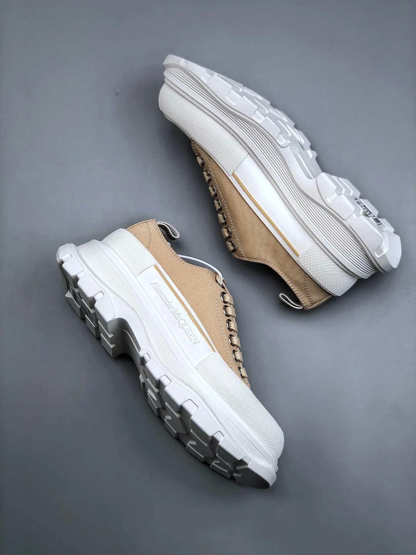 YASSW | Alexander McQueen Tread Slick Low Platform Sneakers in Various Colors: The Real vs. The Replicas