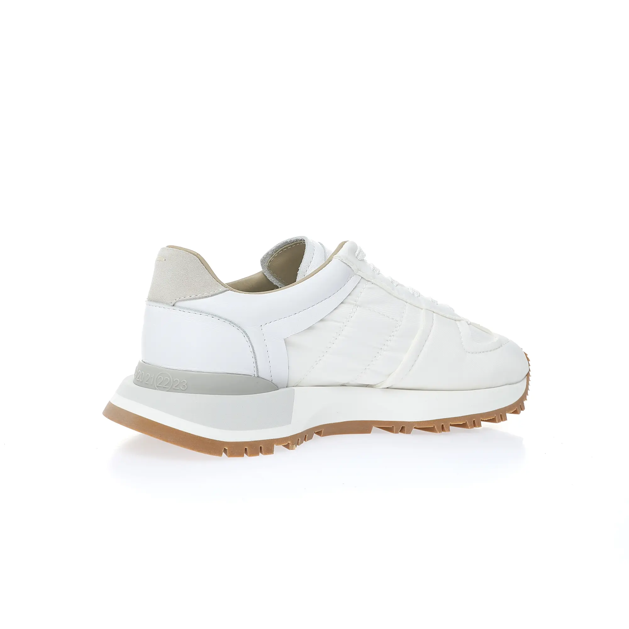 YASSW | Unveiling the Replica Maison Margiela White Nylon Sneakers: A Deep Dive