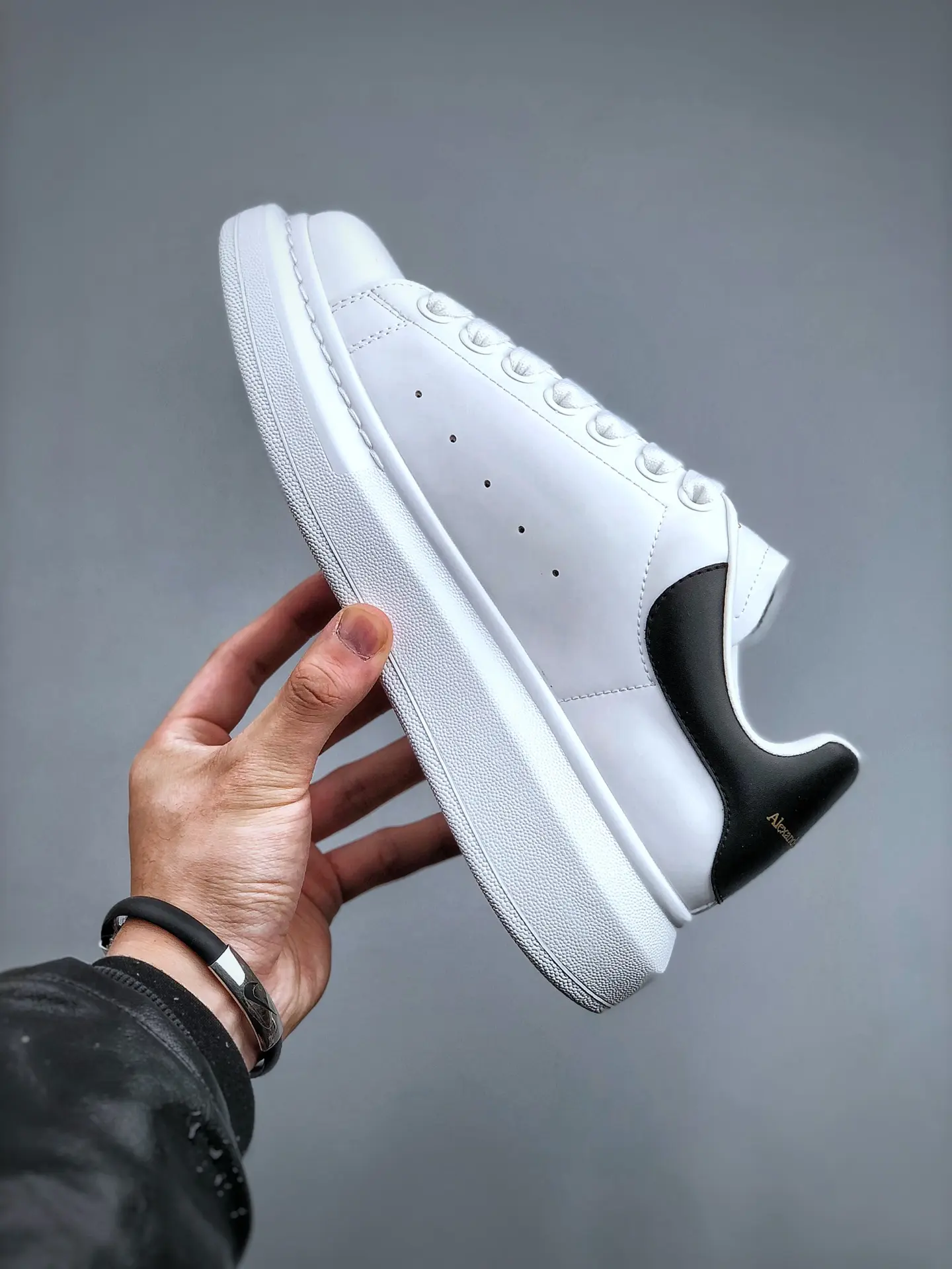 YASSW | Alexander McQueen Oversized Sneakers - White: Replica Review