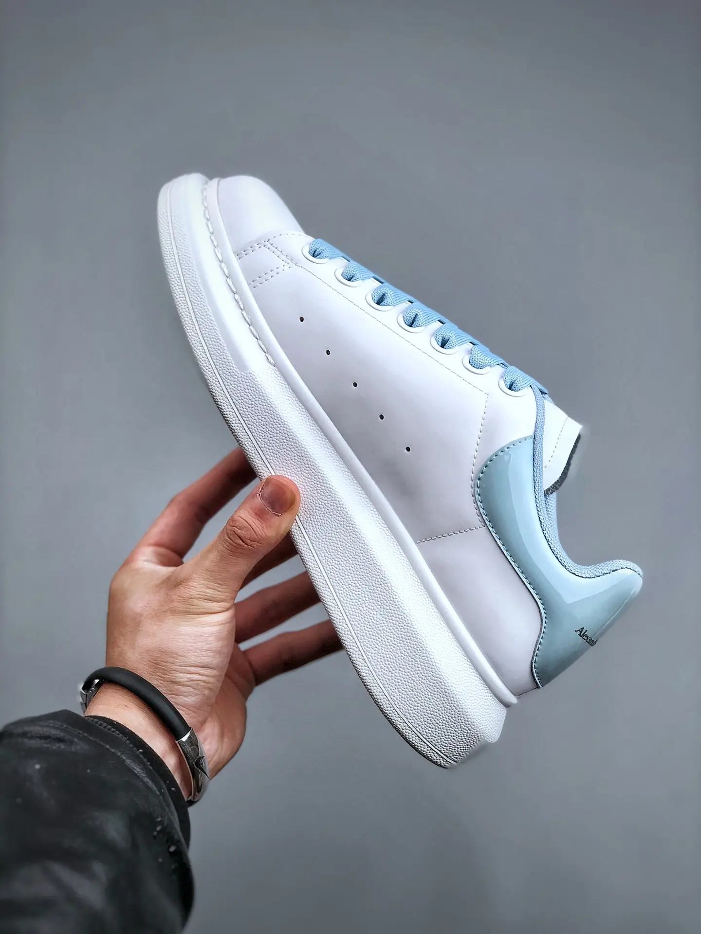 YASSW | Alexander McQueen Women's Blue Oversized Sneaker Replica Review