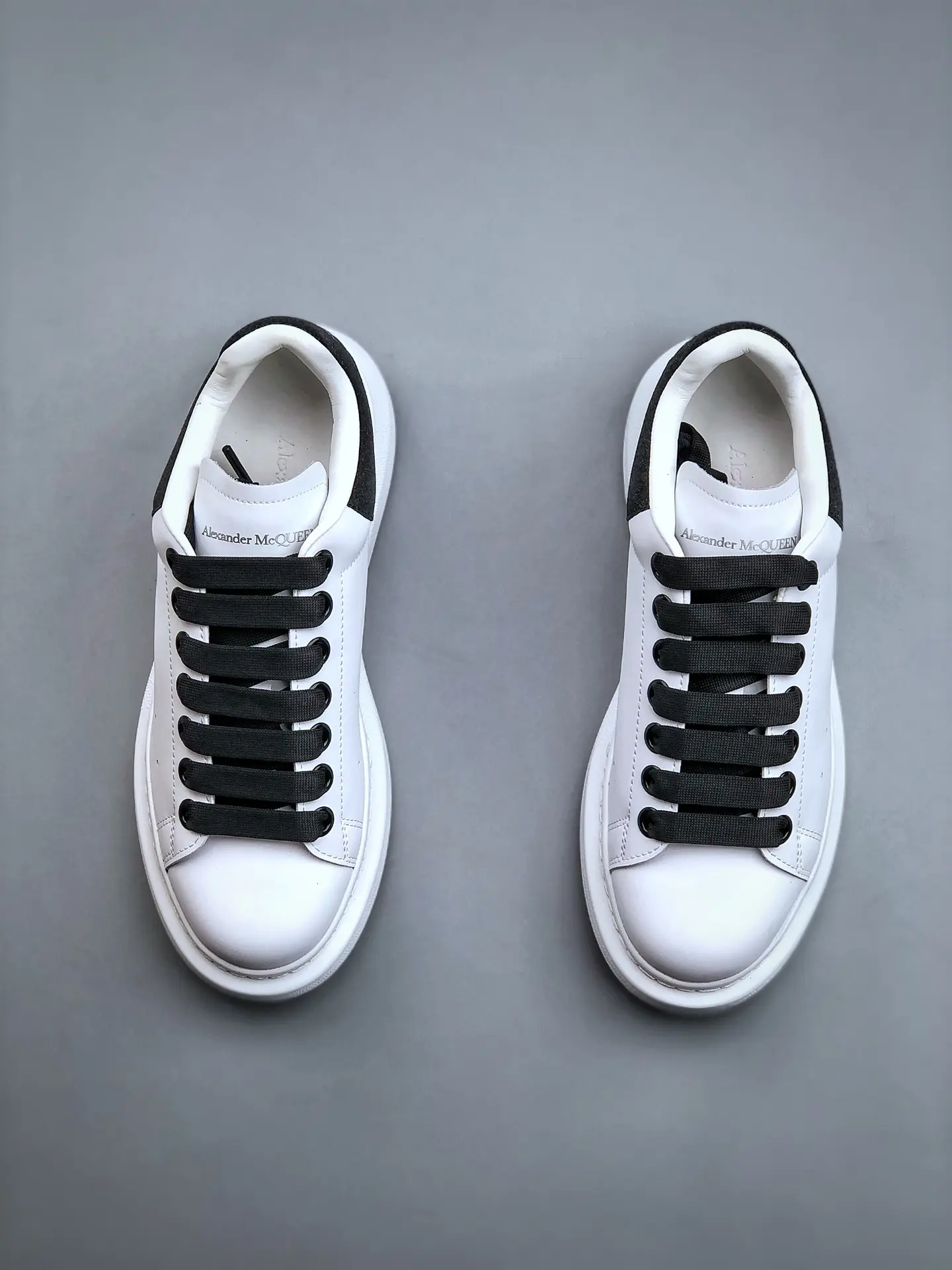 YASSW | Alexander McQueen Replica White Oversized Sneakers - A Comprehensive Review