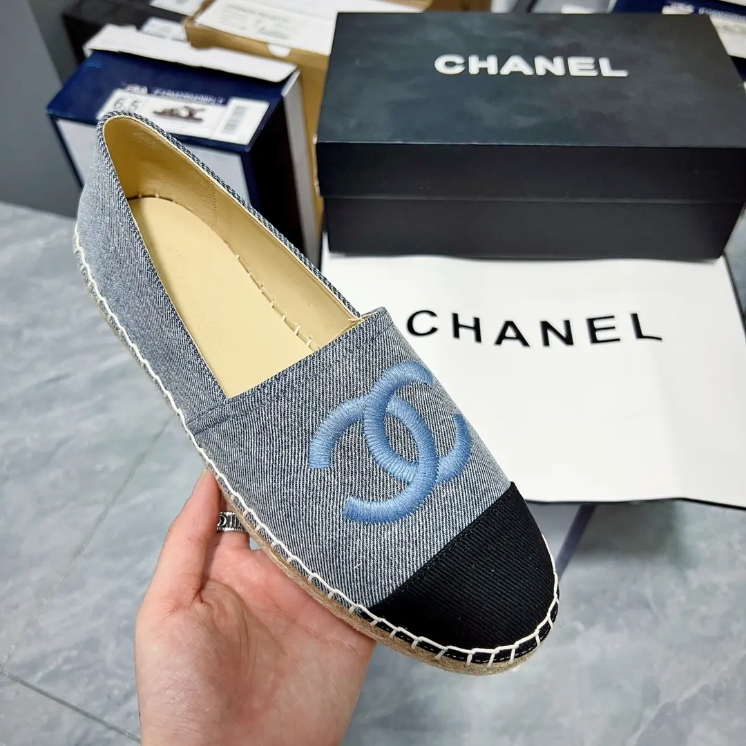 YASSW | Replica Chanel Espadrilles in White and Beige: A Comprehensive Review