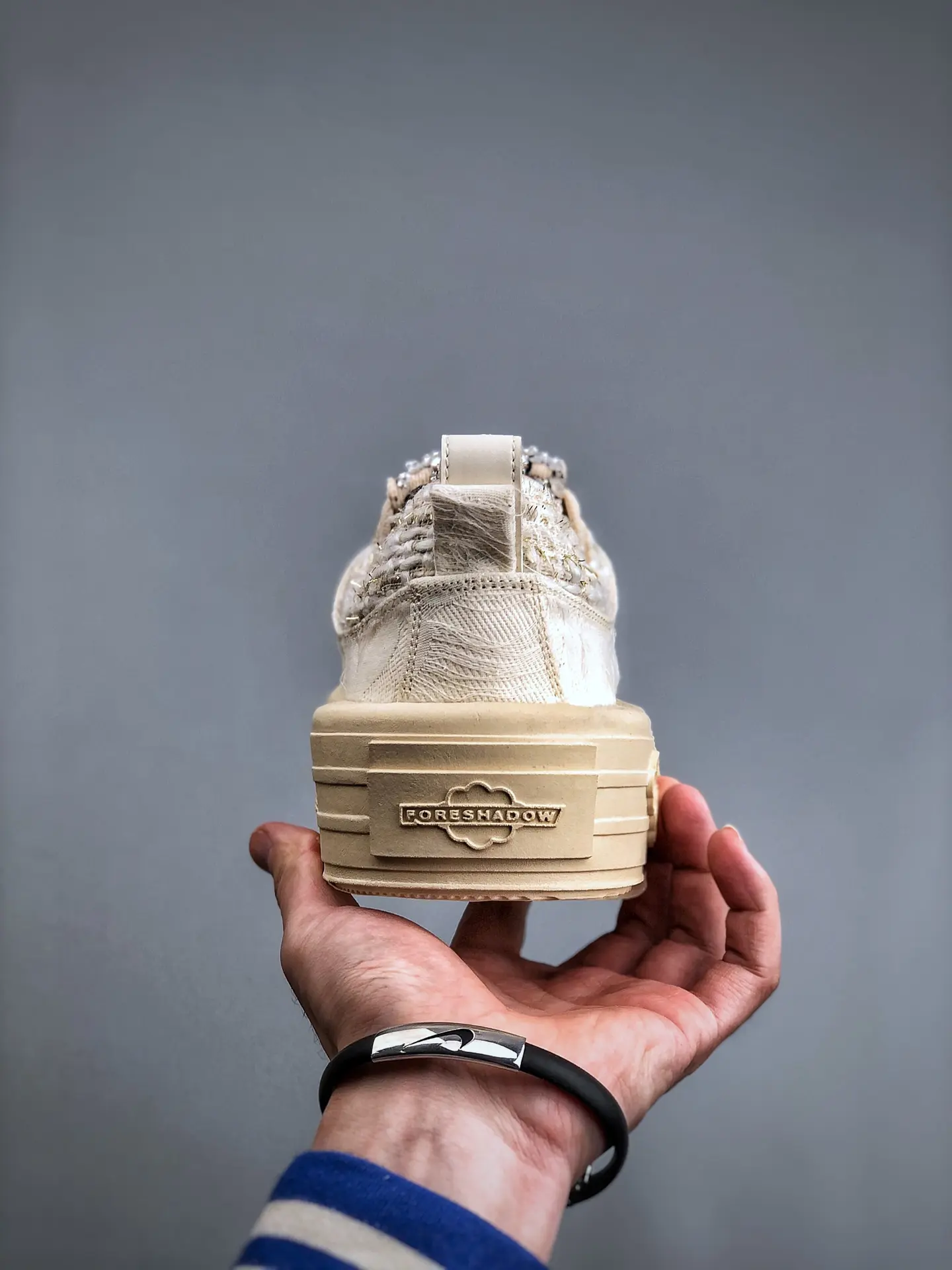 YASSW | Women’s Classic White Sneakers: Fake or Authentic? Unveiling the Truth