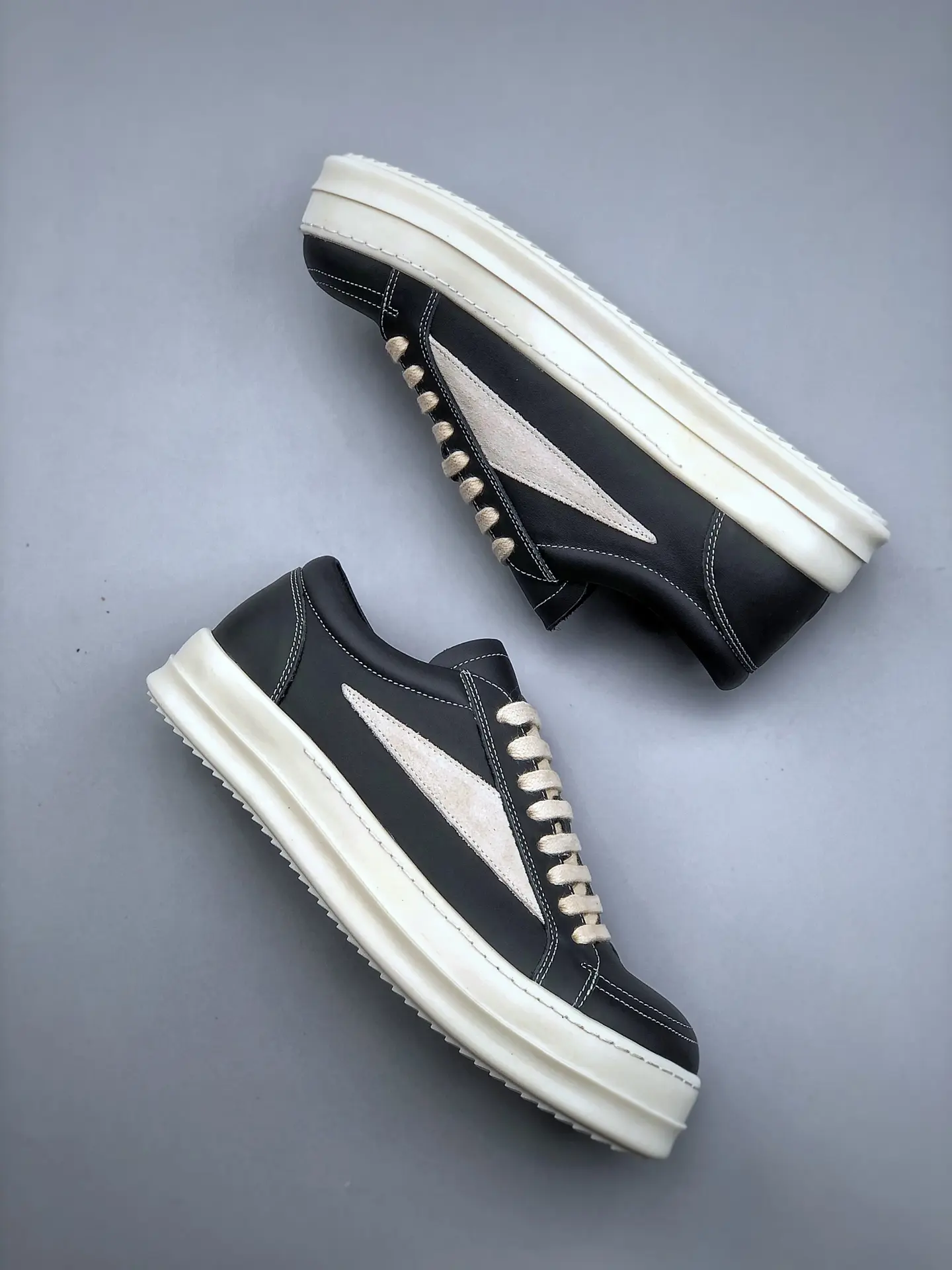 YASSW | Rick Owens Black/White Sneakers - Replicas and Reviews