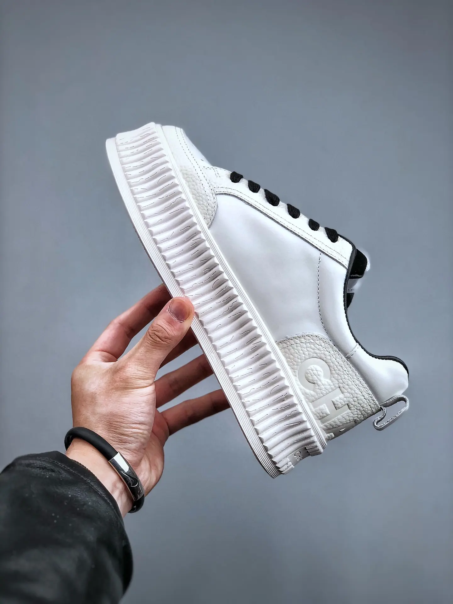 YASSW | The Ultimate Guide to Replica Designer Sneakers: Hogan and Chanel Editions