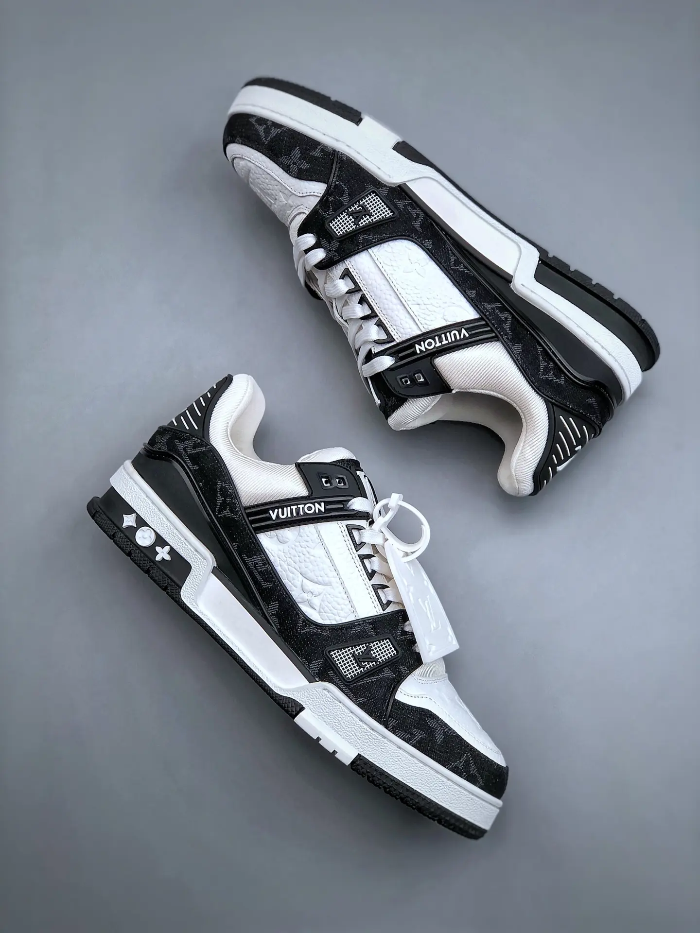 YASSW | Louis Vuitton Trainer Sneakers: The Allure of Replica Black & White Trainers